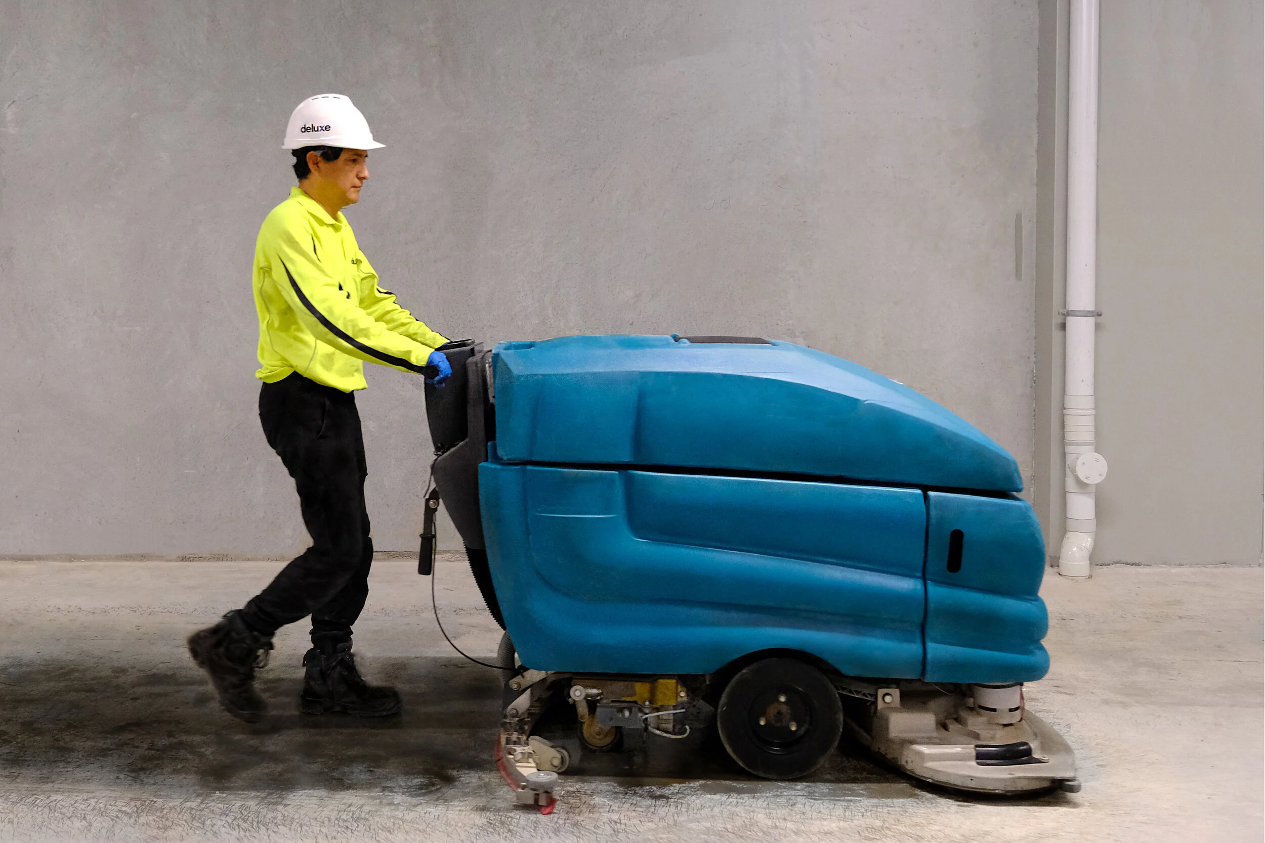  sweep and scrub clean by deluxe cleaning sydney 