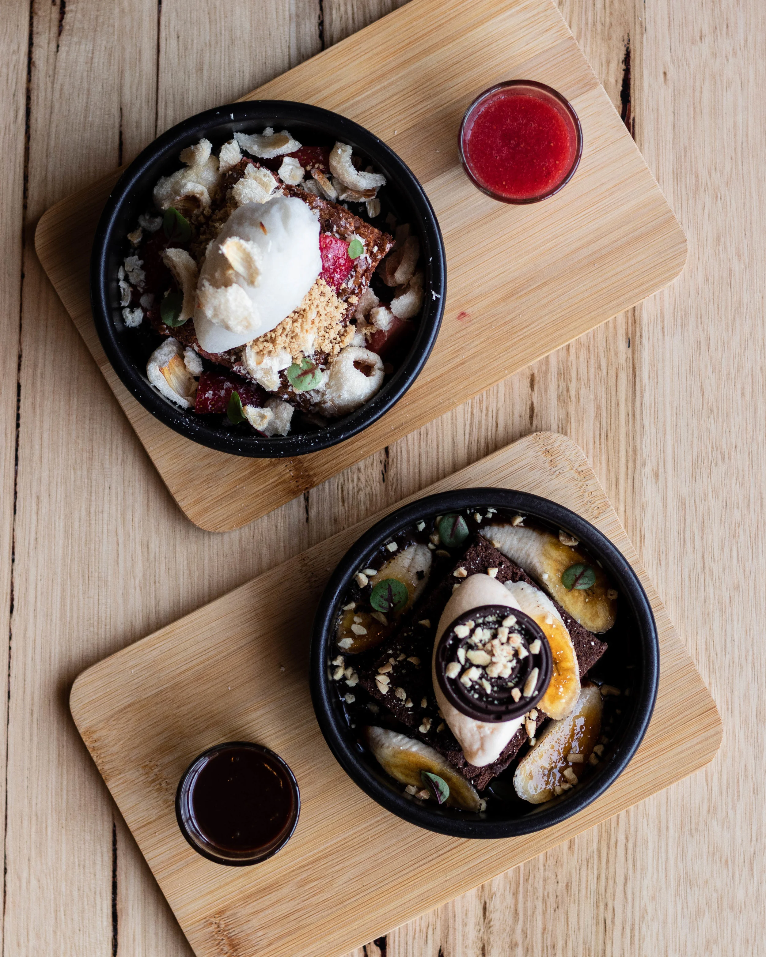 Gallery — — DESSERTS BY NIGHT