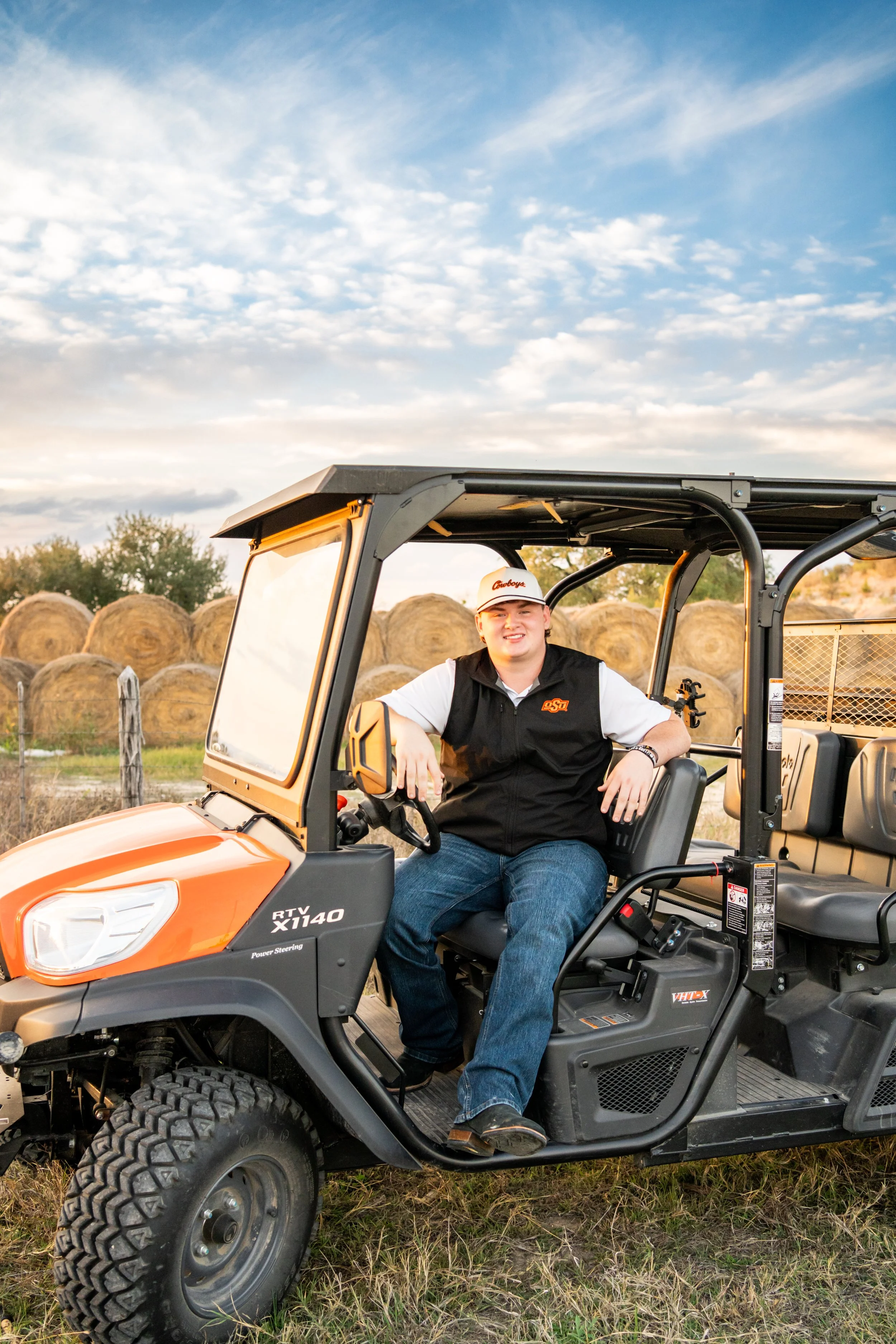 new braunfels austin san antonio senior portraits photographer