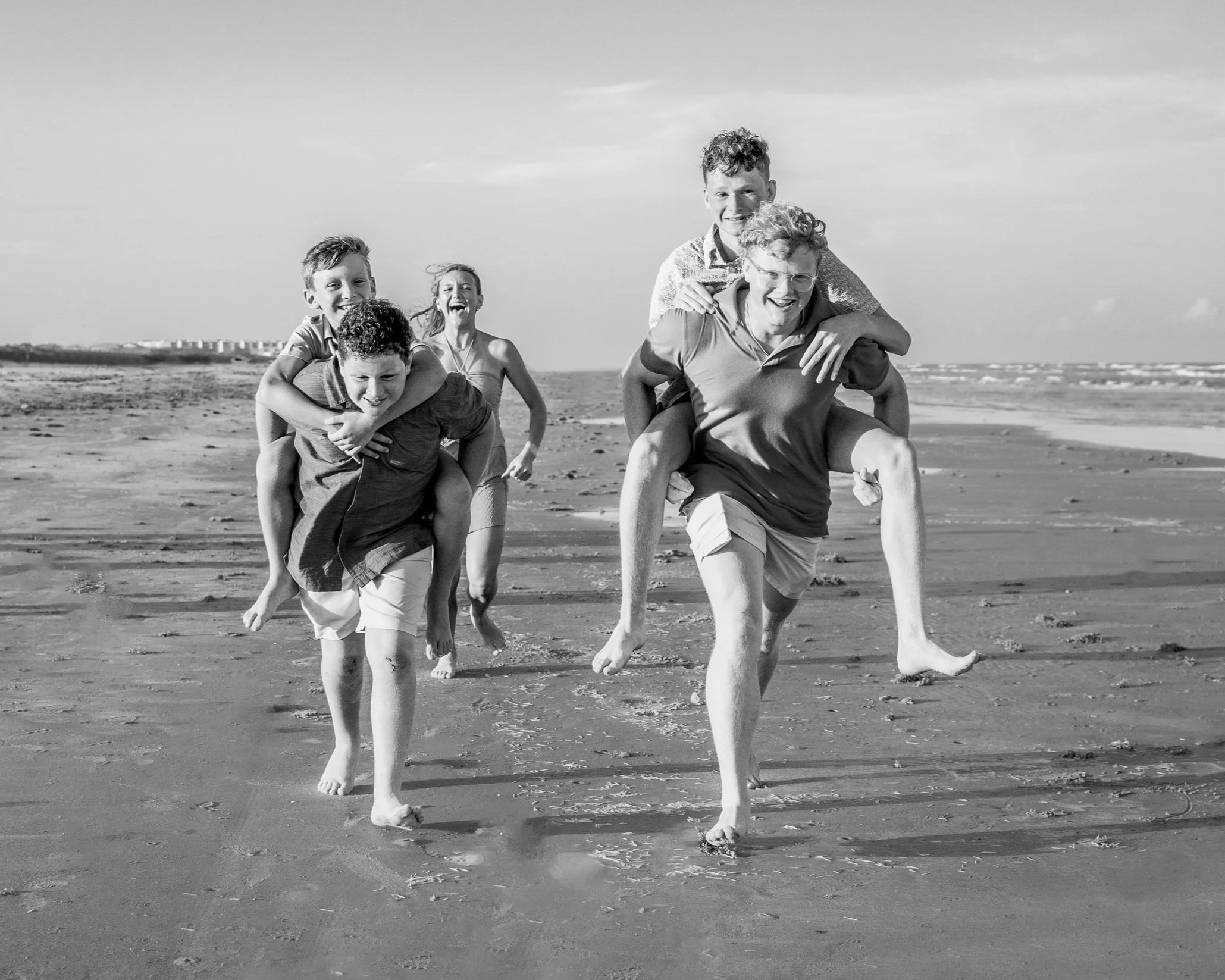new braunfels port aransas austin san antonio cinnamon shore family children beach portraits photographer