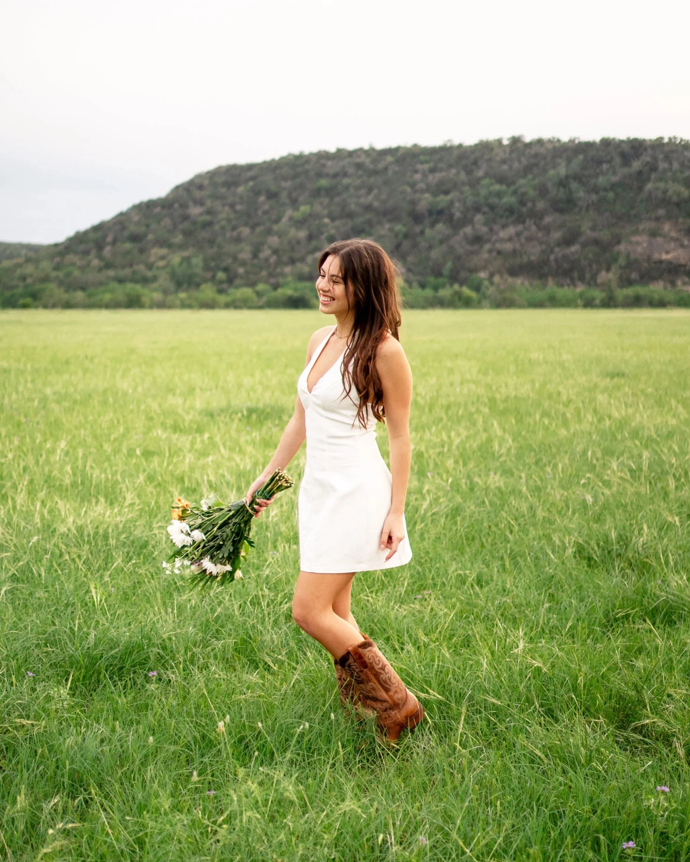 New Braunfels Family Photographer Shares the Secret to Natural Family Photos