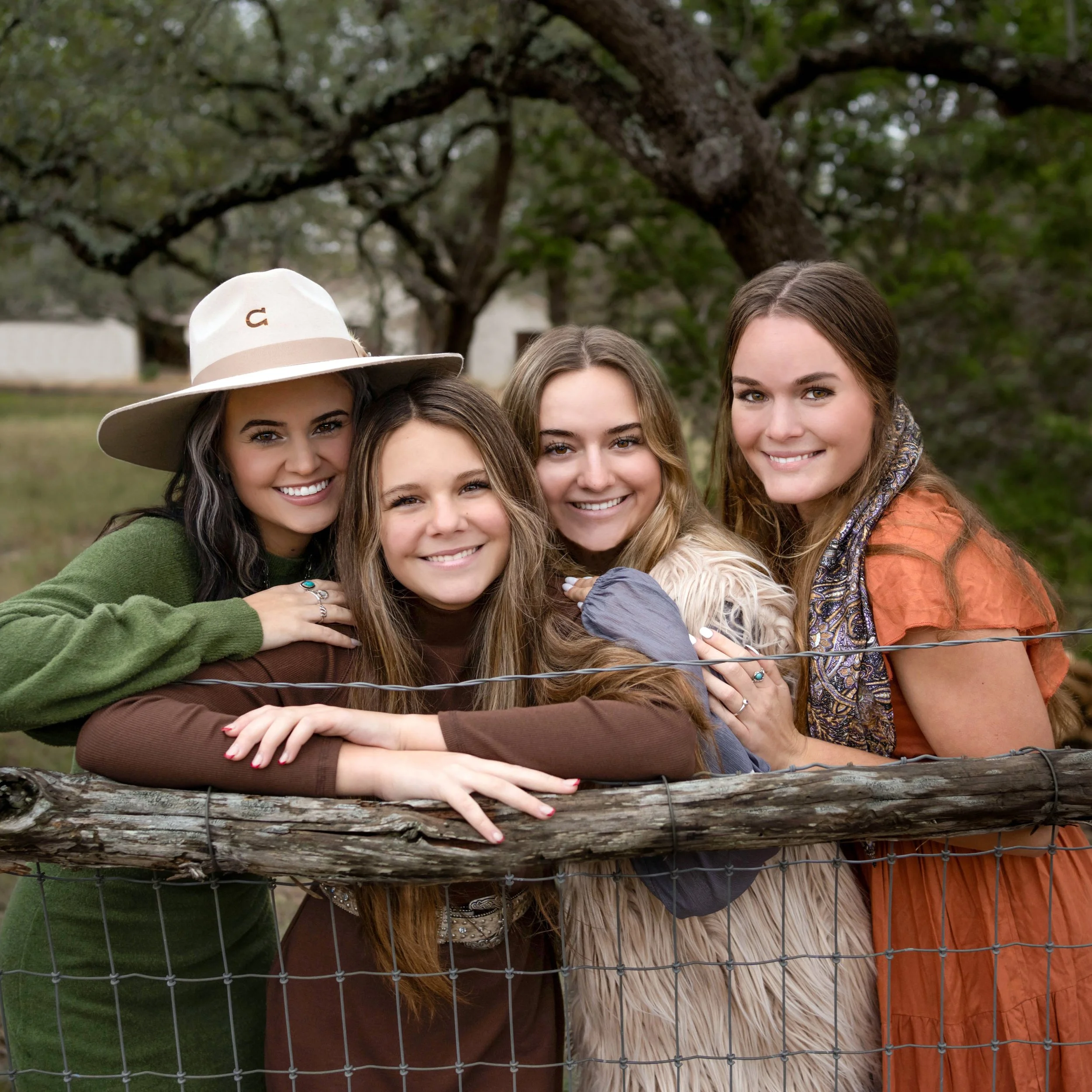 New Braunfels family photographer portrait session