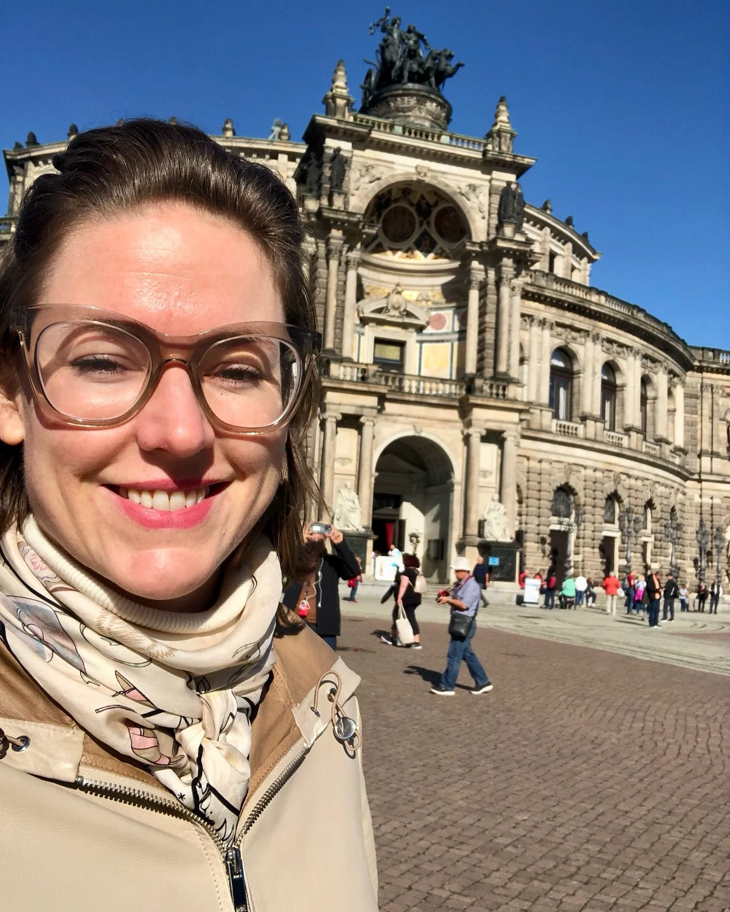 Gorgeous day here in Dresden for #Fidelio ! I&rsquo;m so excited to be able to sing Beethoven again tonight. Here is a photo from after our first performance that I forgot to post, my apologies to those cut off the sides of the photo- I&rsquo;m not a