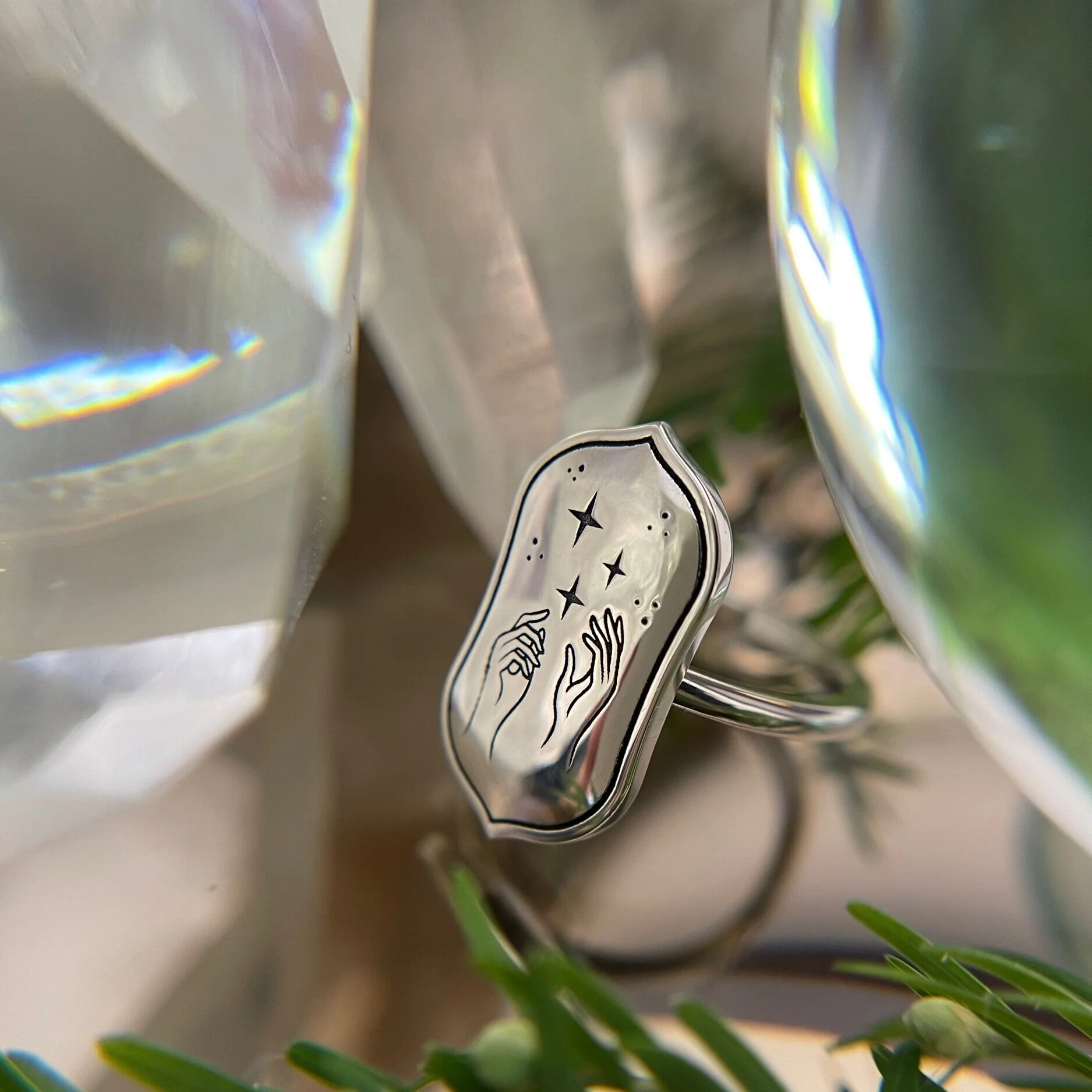 26163AA6-23B4-4A4F-B1D0-558F98D5D9ED