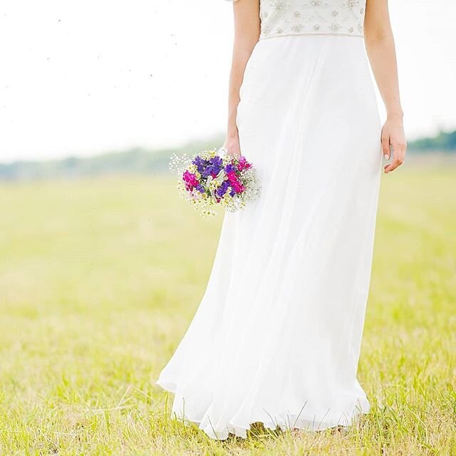 Blumenstrau&szlig;, D&uuml;sseldorf.
#Hochzeitsportrait #hochzeisfotograf #markdillonphotography #weddingphotography #hochzeitsfotografd&uuml;sseldorf #naturalphotos #braut #naturalfotografie #hochzeitstag #d&uuml;sseldorffotograf #d&uuml;sseldorfhoc