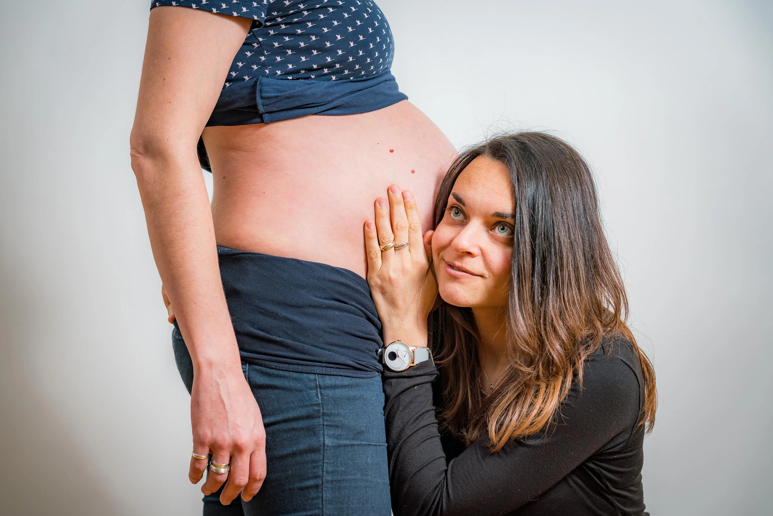 Belle photo de femme enceinte, le photographe est de Bruxelles
