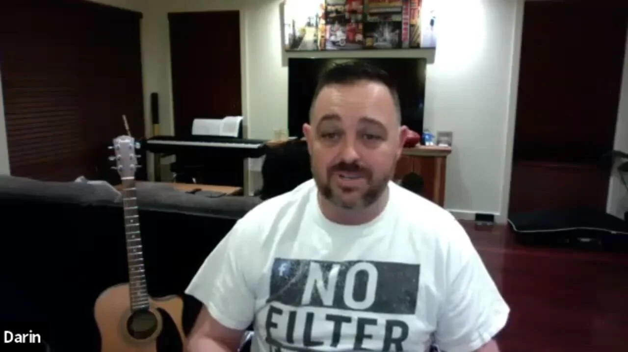 mate to mate at 8 | Darin Compt - No Filter Friday