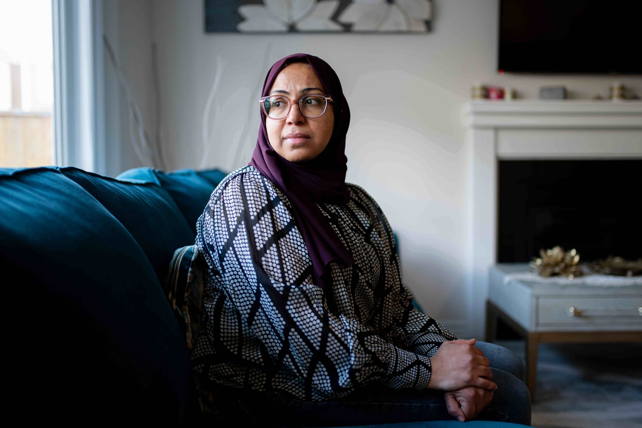  Hanadi Alashi is seen in a portrait at her home in Ottawa, on Friday, Dec. 1, 2023. THE CANADIAN PRESS/Spencer Colby 
