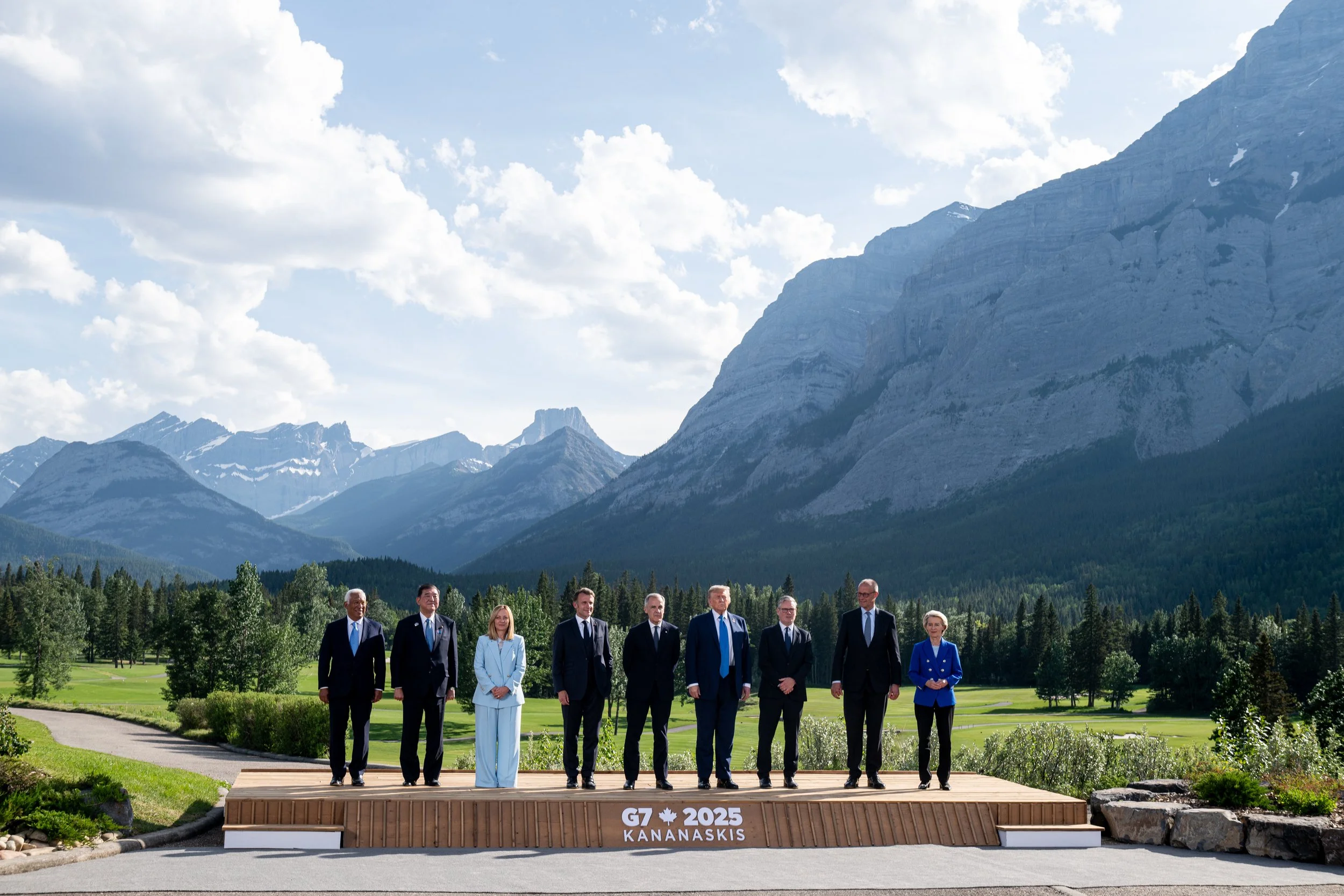  (L-R) European Council President Antonio Costa, Japanese Prime Minister Shigeru Ishiba, Italian Prime Minister Giorgia Meloni, French President Emmanuel Macron, Canadian Prime Minister Mark Carney, US President Donald Trump, British Prime Minister K