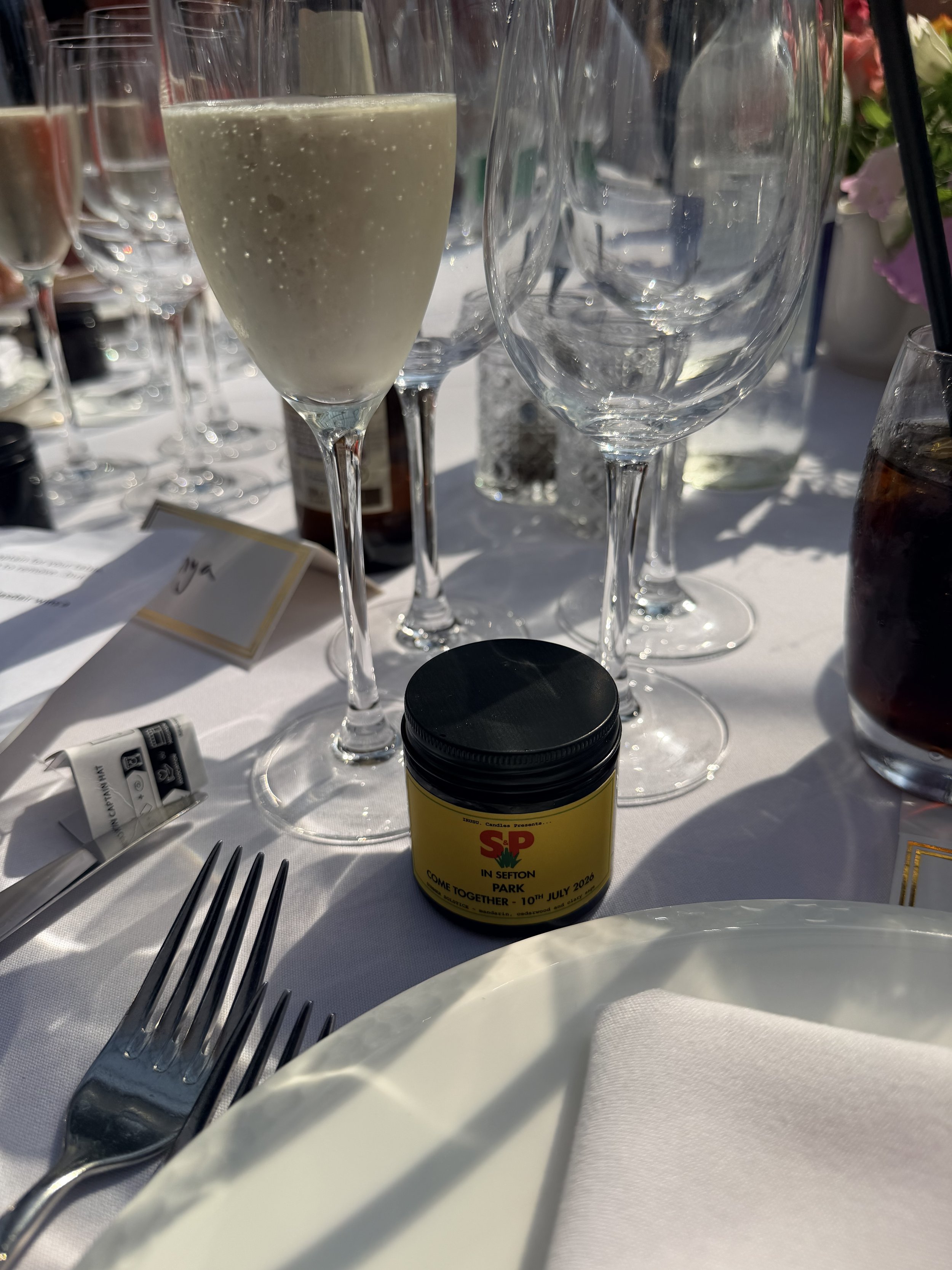 irusu-candle-wedding-favour.jpg