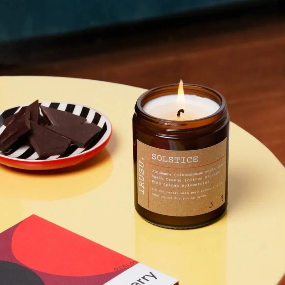irusu-solstice-soy-wax-candle.jpg