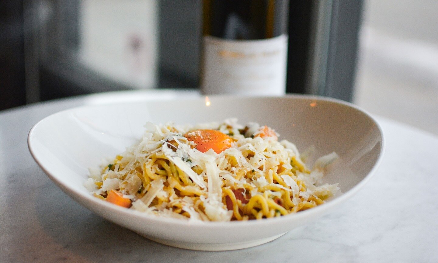 Forever a classic in our eyes (and stomachs). 😋 

Spaghetti alla Carbonara
house-made guanciale / grana padano / pecorino / egg yolk / cracked black pepper. 

Order for pick-up or delivery. You can find us on #Ritual, #UberEats #SkipTheDishes and #T