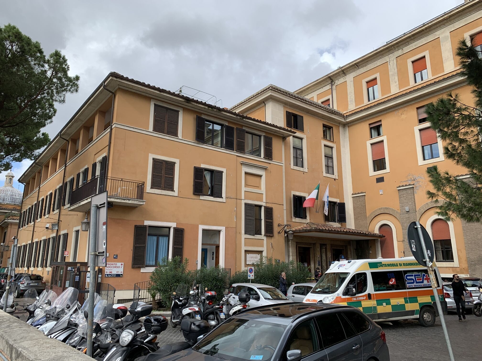 Fatebenefratelli Hospital, established in 1585. The hospital is known for having sheltered Jews during the Holocaust by diagnosing them with a fictitious disease called "Syndrome K".
