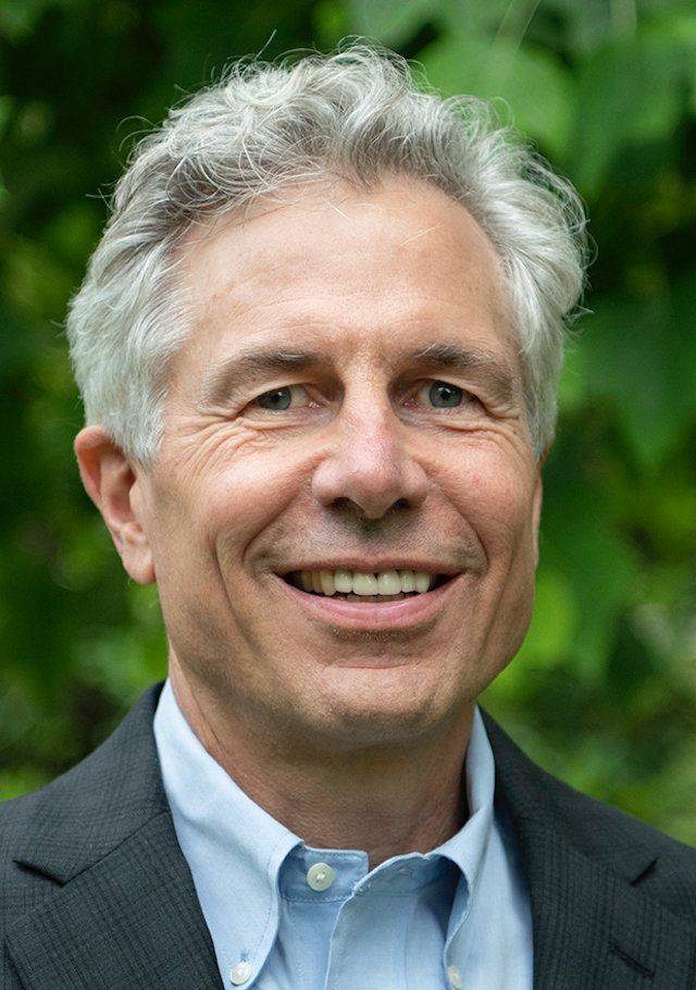 Wayne Eckerson - President