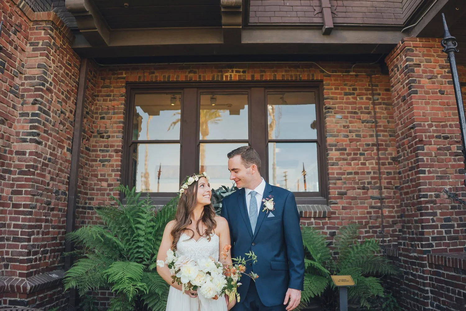 Long-Beach-Museum-of-Art-ca-wedding-photography-by-intothestory-moo-jae_0019.jpg