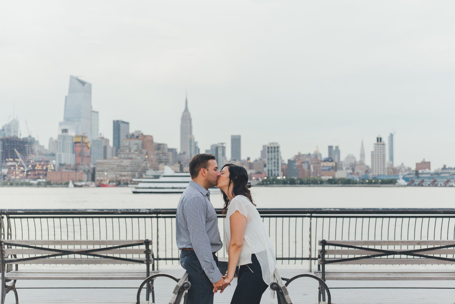 25NYC-NJ-ENGAGEMENT-PHOTOGRAPHY-BY-INTOTHESTORY-MOO-JAE.JPG