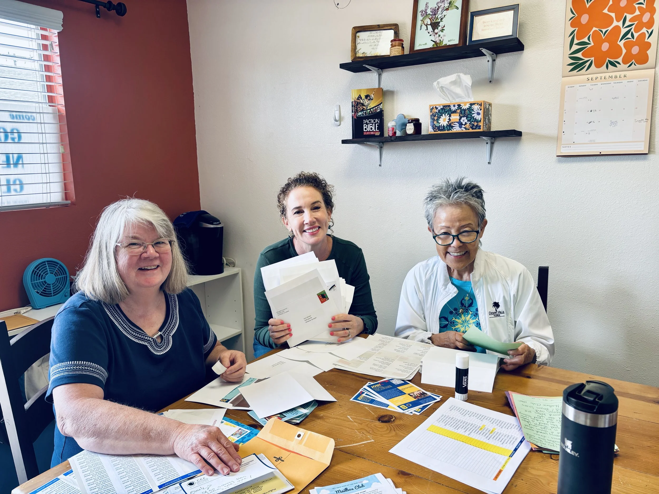 Pray, Write, Serve: Mailbox Club Volunteers Needed