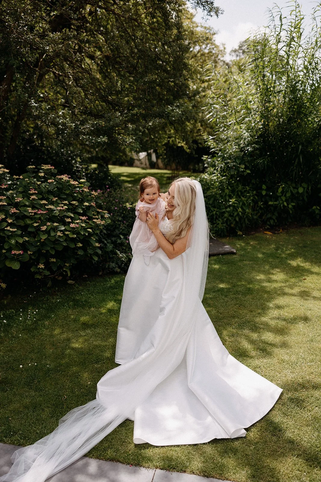 Rachel&Jonny-Treseran-wedding-katiegoffphotography-366.jpg