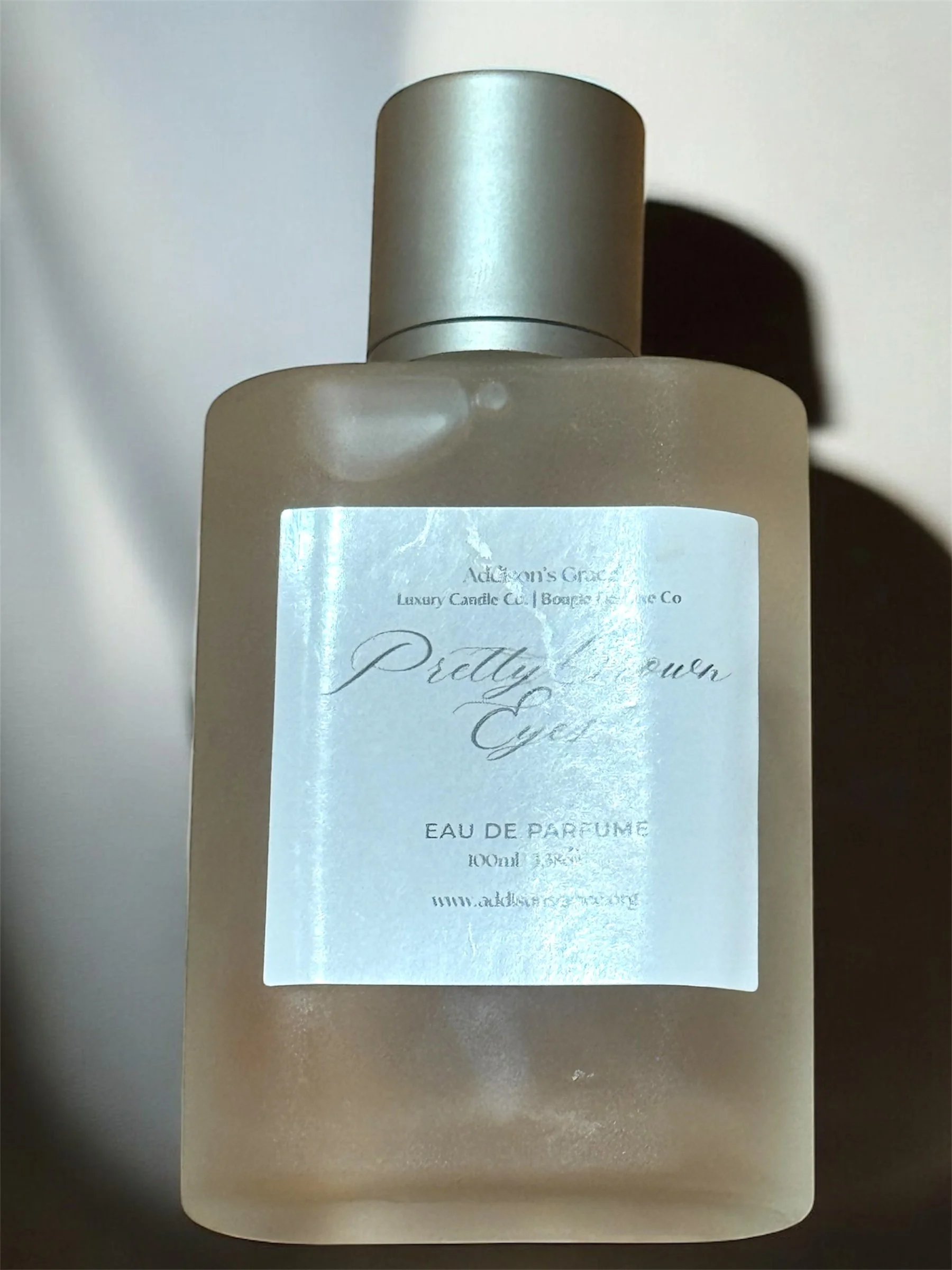 Pretty Brown Eyes Luxury Eau De Parfum