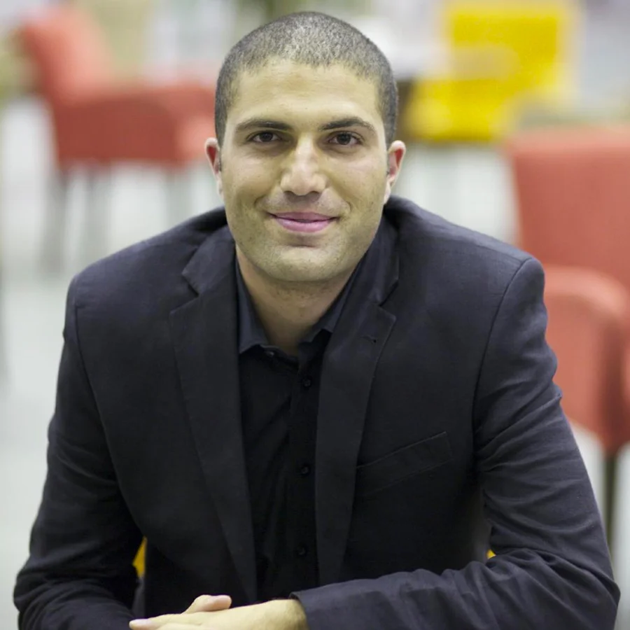 Yossi Hassan