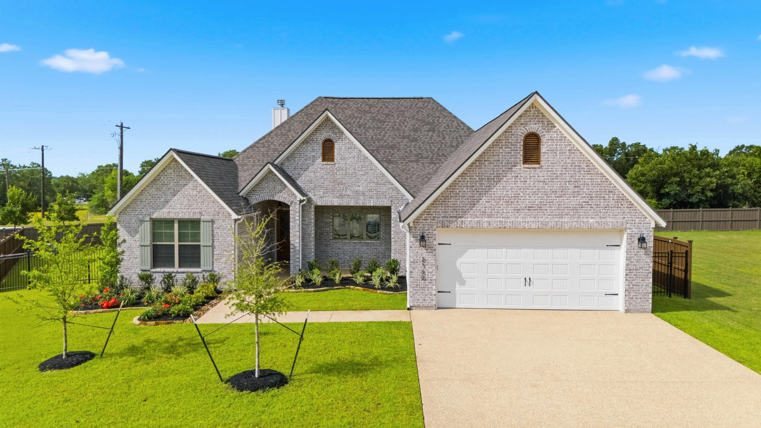 2160 Madden Circle- Williams Creek Lake Estates