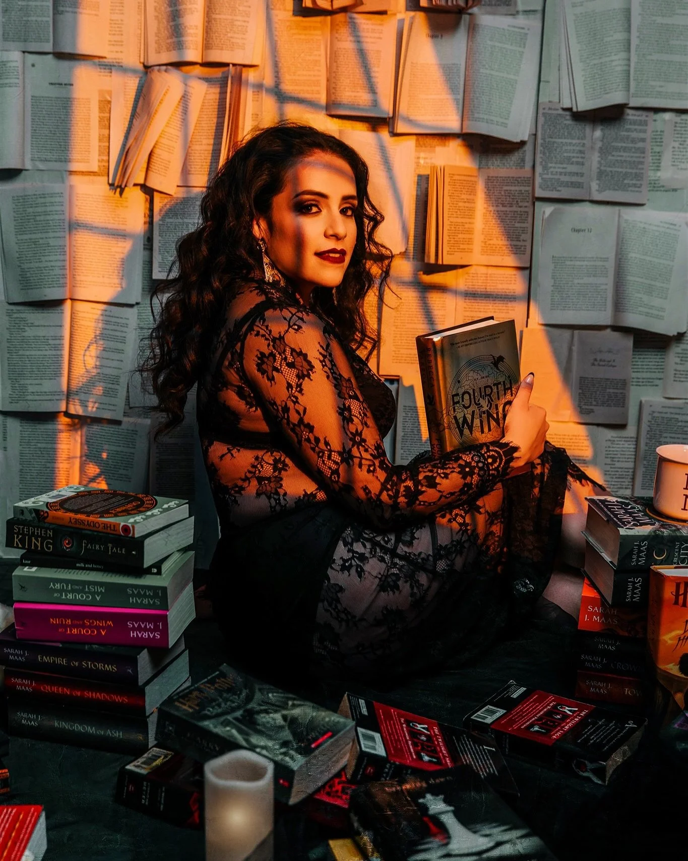 Her BIRTHDAY PHOTOSHOOT 📸😍 The art of storytelling with a birthday session😍 I love celebrating your passion!  She is a book lover and dreamer! We had so much fun planning your session and during the photoshoot ♥️ 
📍 Fairfax, VA 
#book #s