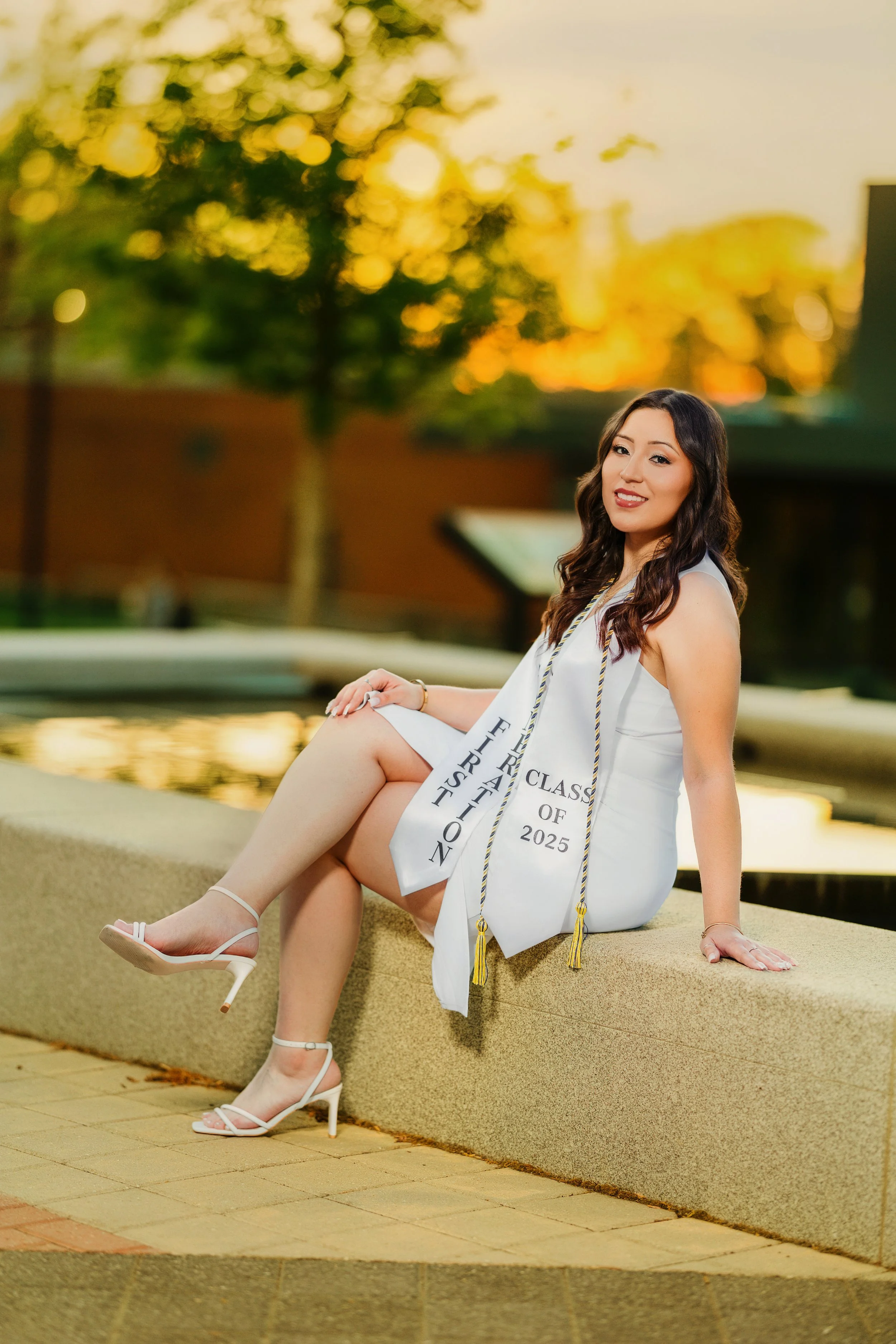 Graduation_Aranza-Magdalena (130 of 153)-Aranza-LinaPicsPHOTOGRAPHY-2025.jpg