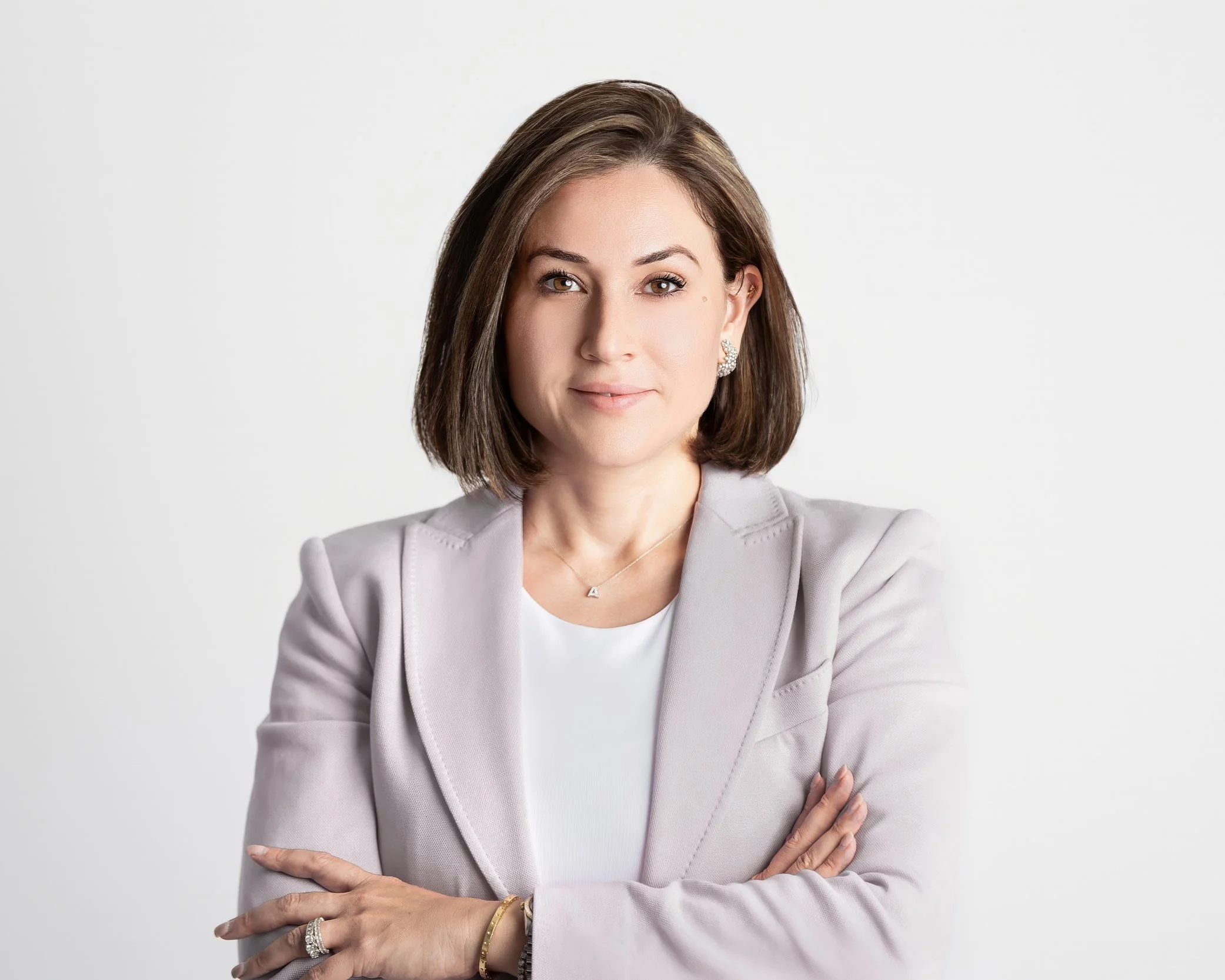 Immigration lawyers, law firm, headshot photos, portraits, photos for website, luxury photos, fairfax, Arlington, Virginia, Tysons corner, Washington DC, photo studio, photographer