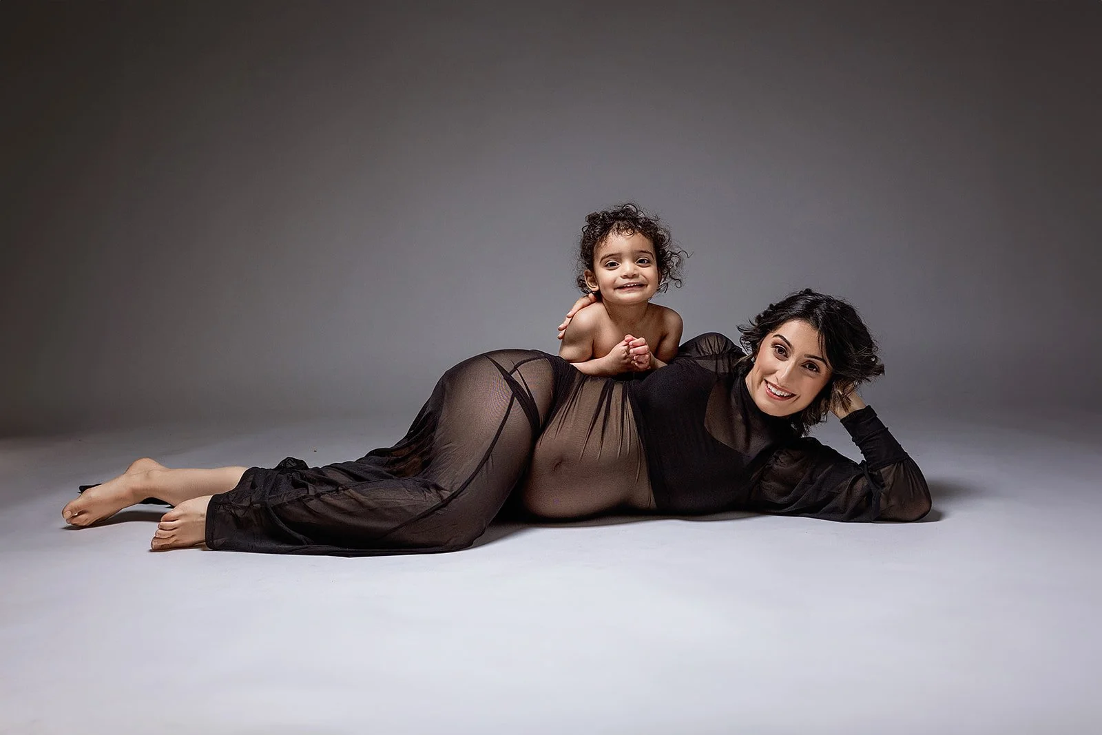 MATERNITY_Shari (66 of 75).jpg
