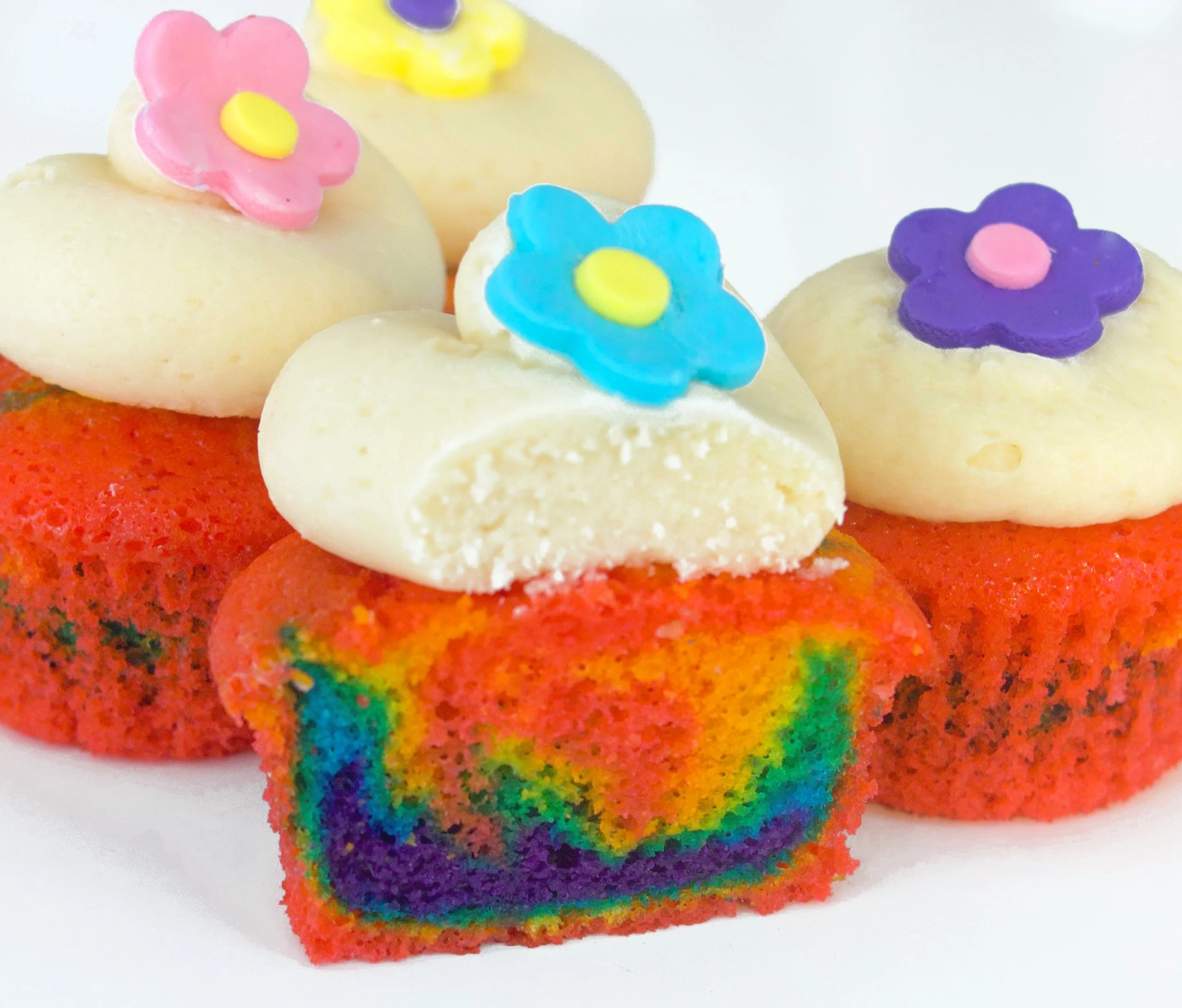 rainbow cupcake2.jpg
