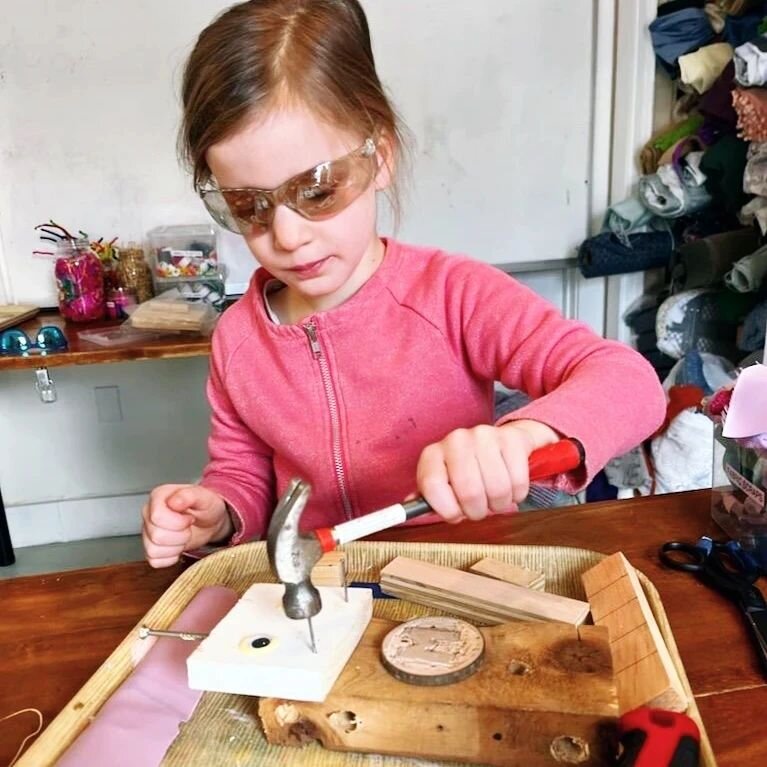 Our Saturday preschool class finished up Dinosaur January and kicked off Robot February!
.
They've been making and crafting in a variety of mediums: acrylic painting on canvas, woodworking, and even beaded some marionettes!
.
Kids ages 3-5 are welcom