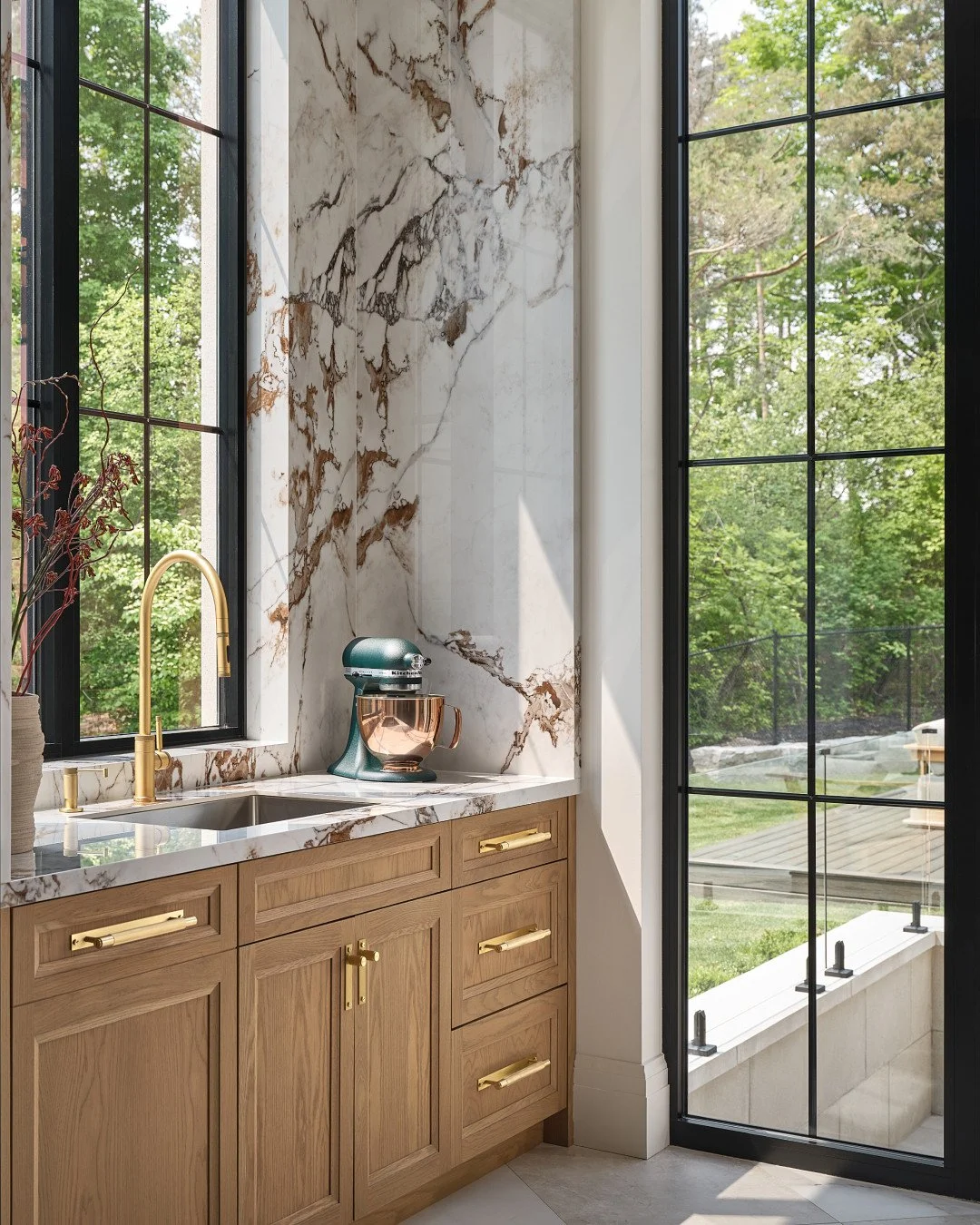 We&rsquo;re honoured to be a part of this award-winning project by @contempo_studio, recognized by The International Design &amp; Architecture Awards 2025 for Living Space Canada! ⁠
⁠
Proudly featuring faucets and fittings from Cesario &amp; Co., des
