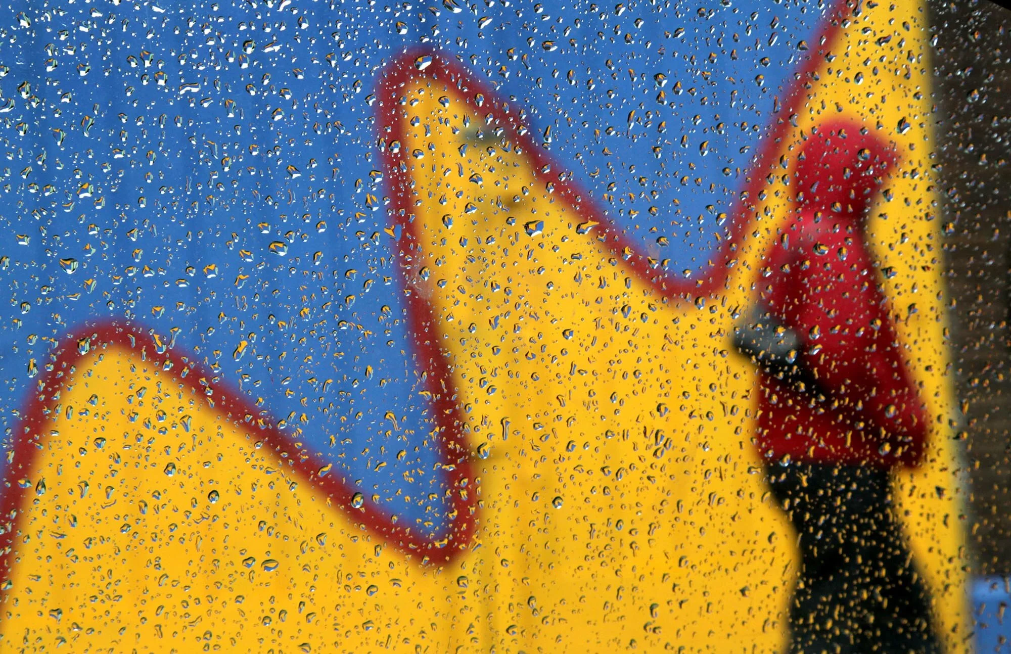 pic_mffcl_raindrops copy.jpg