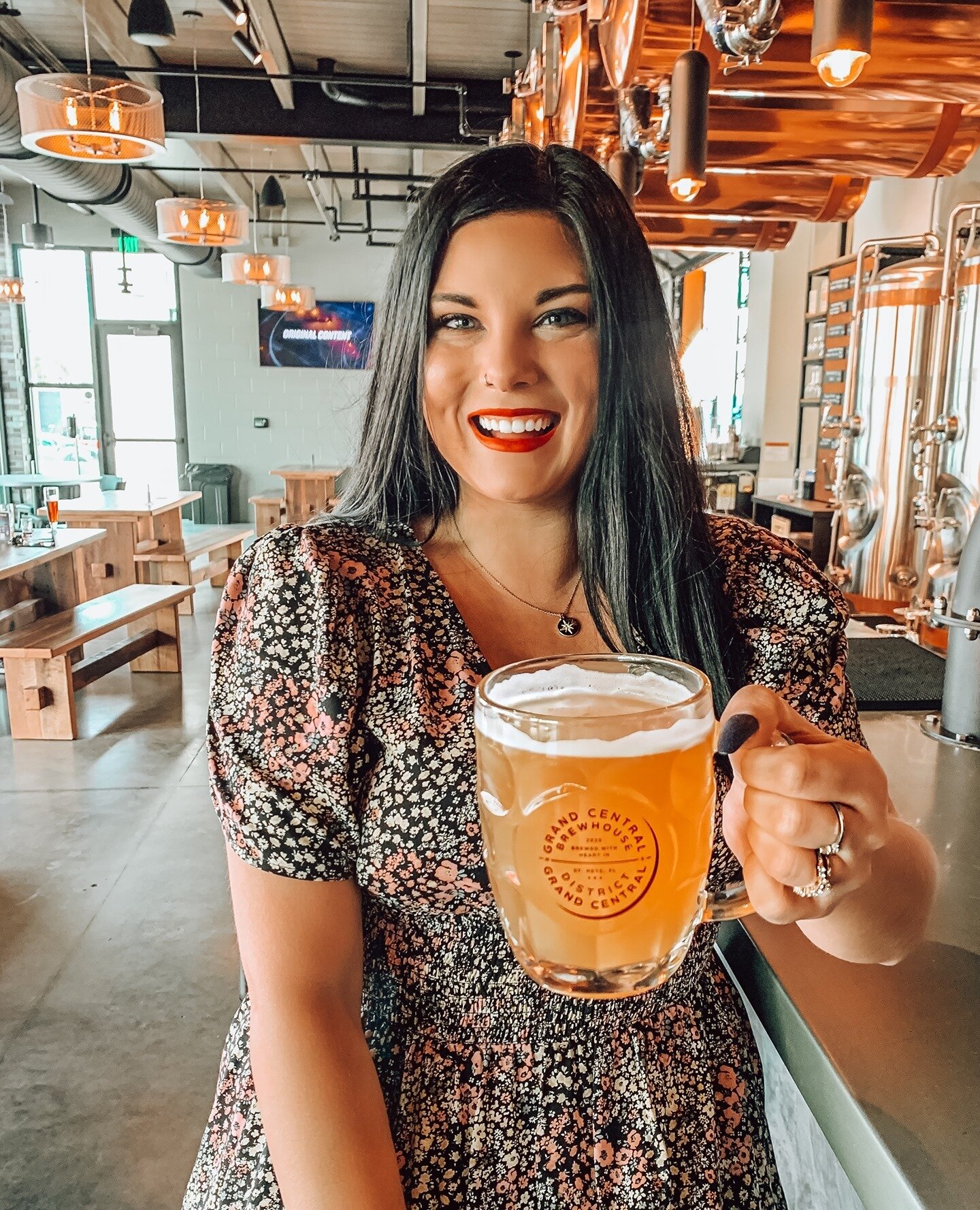 Happy Hump Day! 🍻⁠
⁠
I'm not gonna lie it's been a minute since I went and checked out a new brewery. I for sure am a creature of habit when it comes to where I like to drink hah!⁠
⁠
I was able to pop into @grandcentralbrewhouse the other day for a 