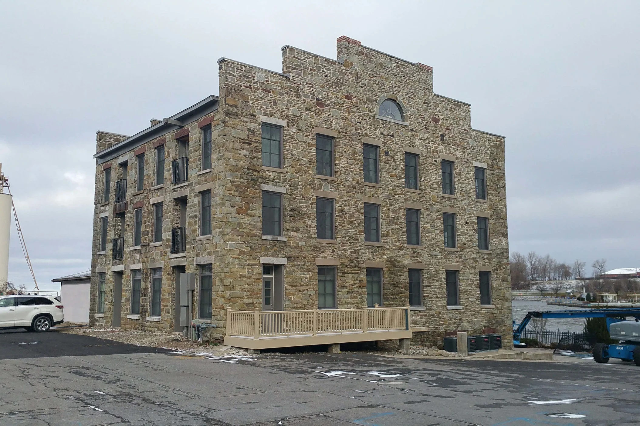 Photo courtesy of Crawford & Stearns, Architects