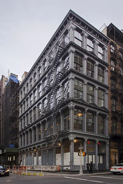Donald-Judd_home_studio.jpg