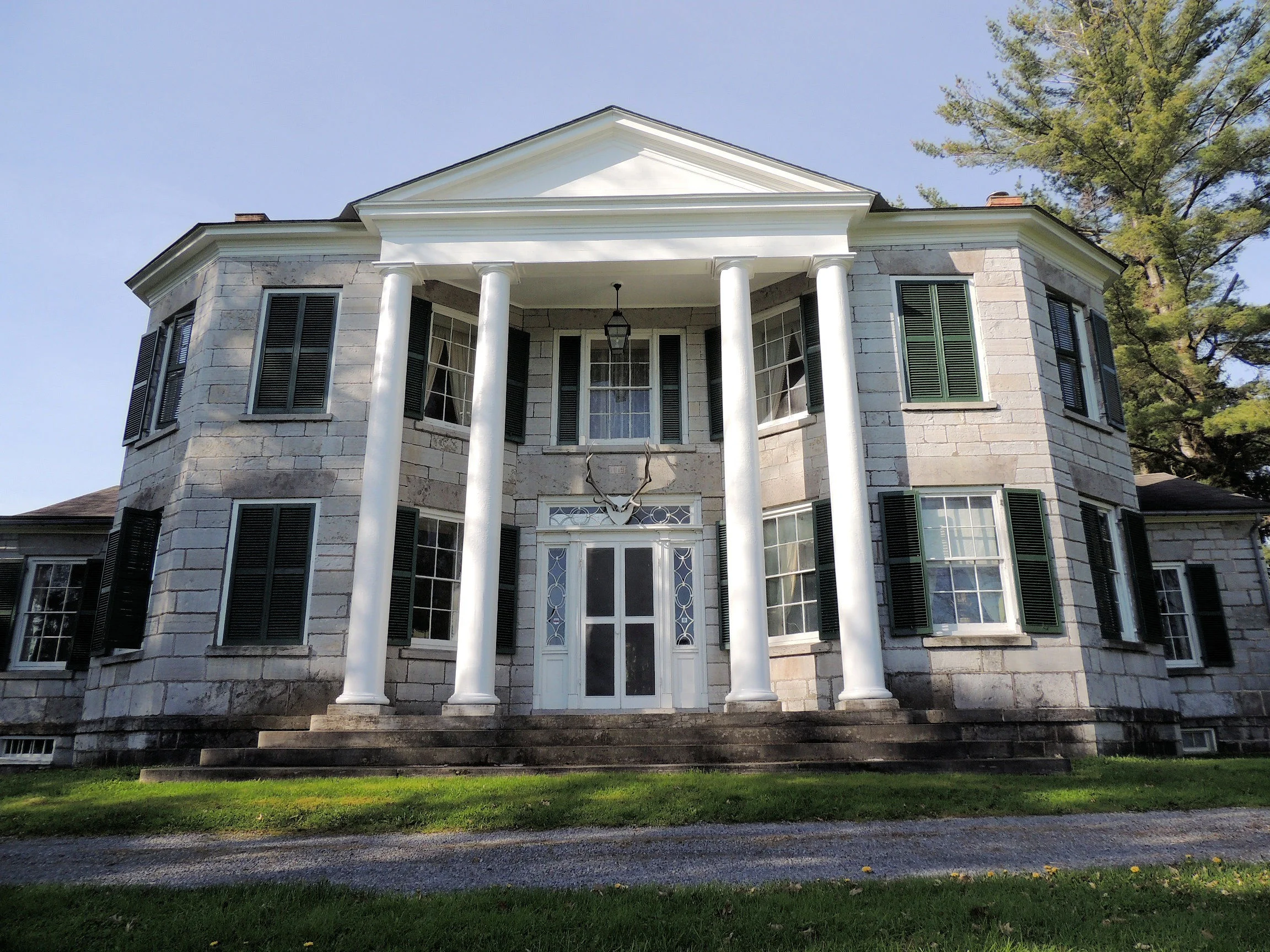 Constable Hall