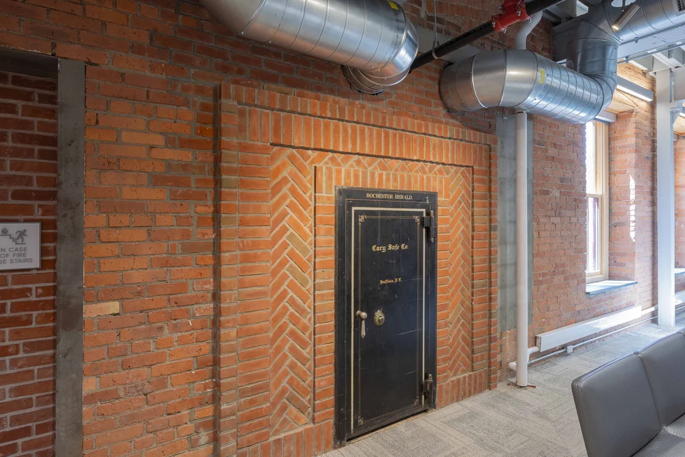 Existing_Wall_Safe___Herald_Building-02153224.jpg