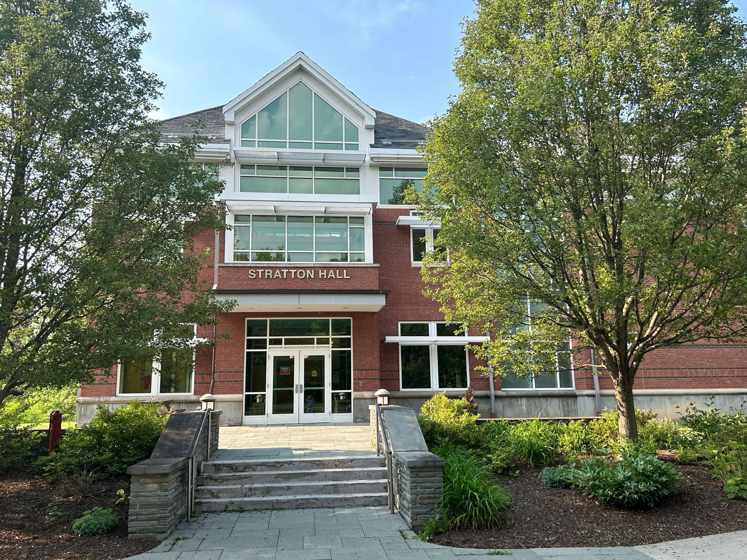 Wells College Stratton 2 credit Ken Larson.JPG