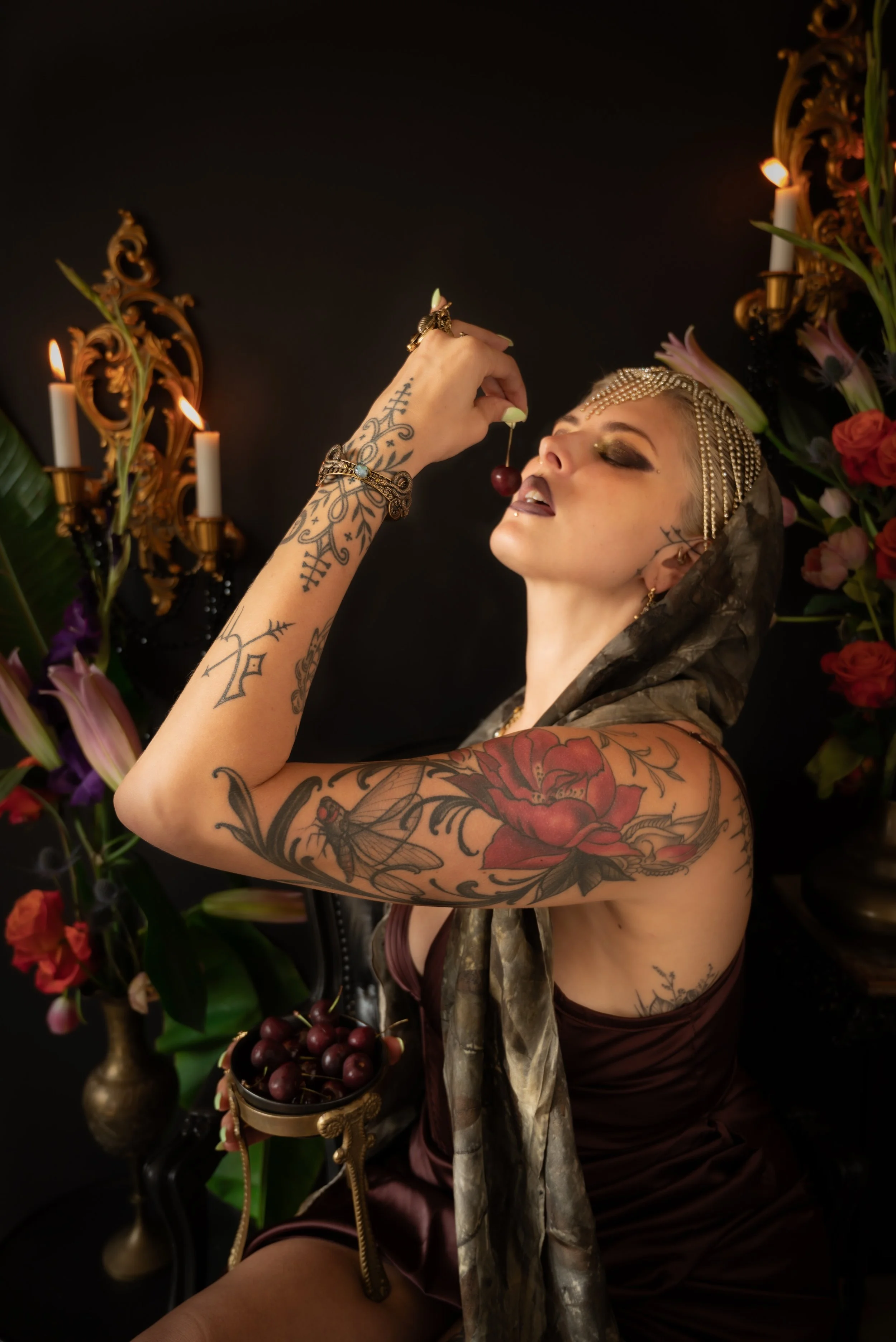 trollbinde-Jeweled-Cuff-Of-Innana-Model-1.jpg