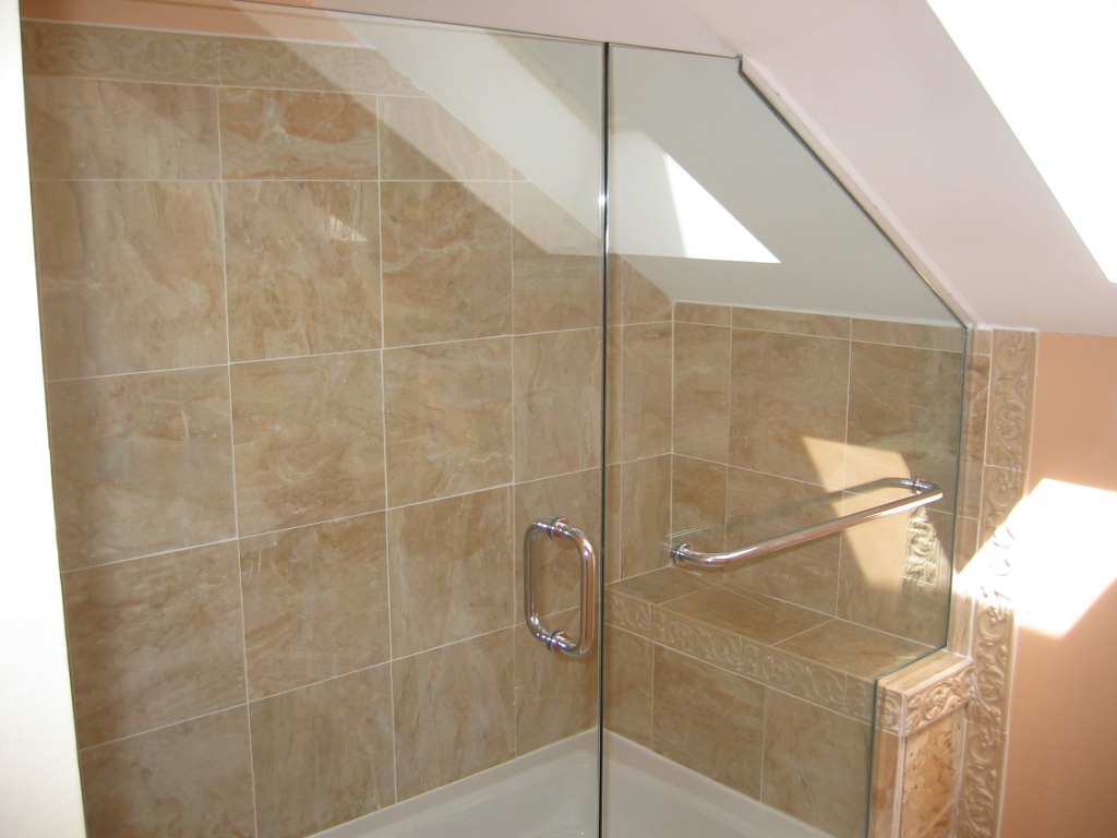 custom_shower_eclosure.jpg