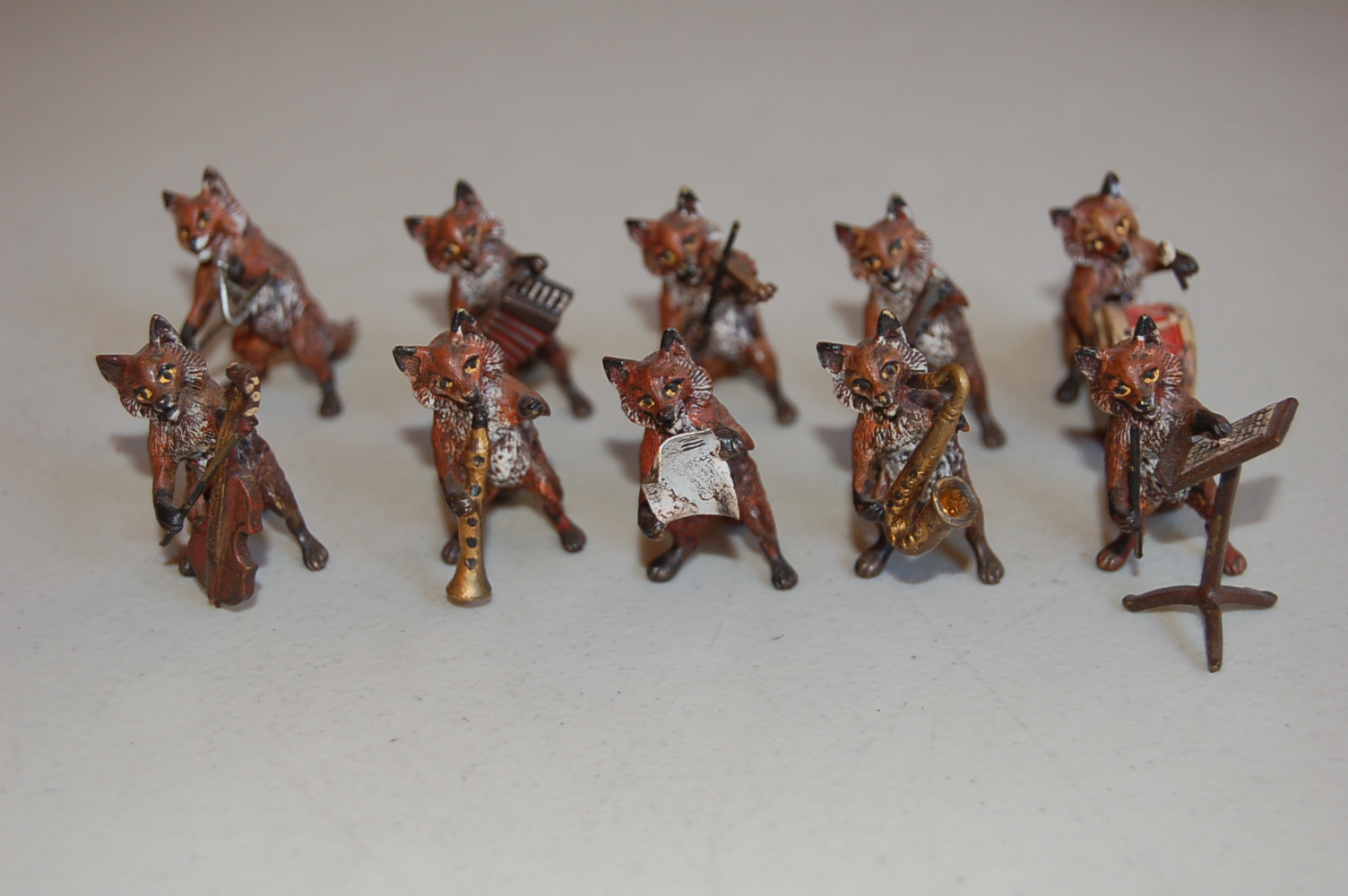 AUSTRIAN BRONZE FOXES 018.jpg