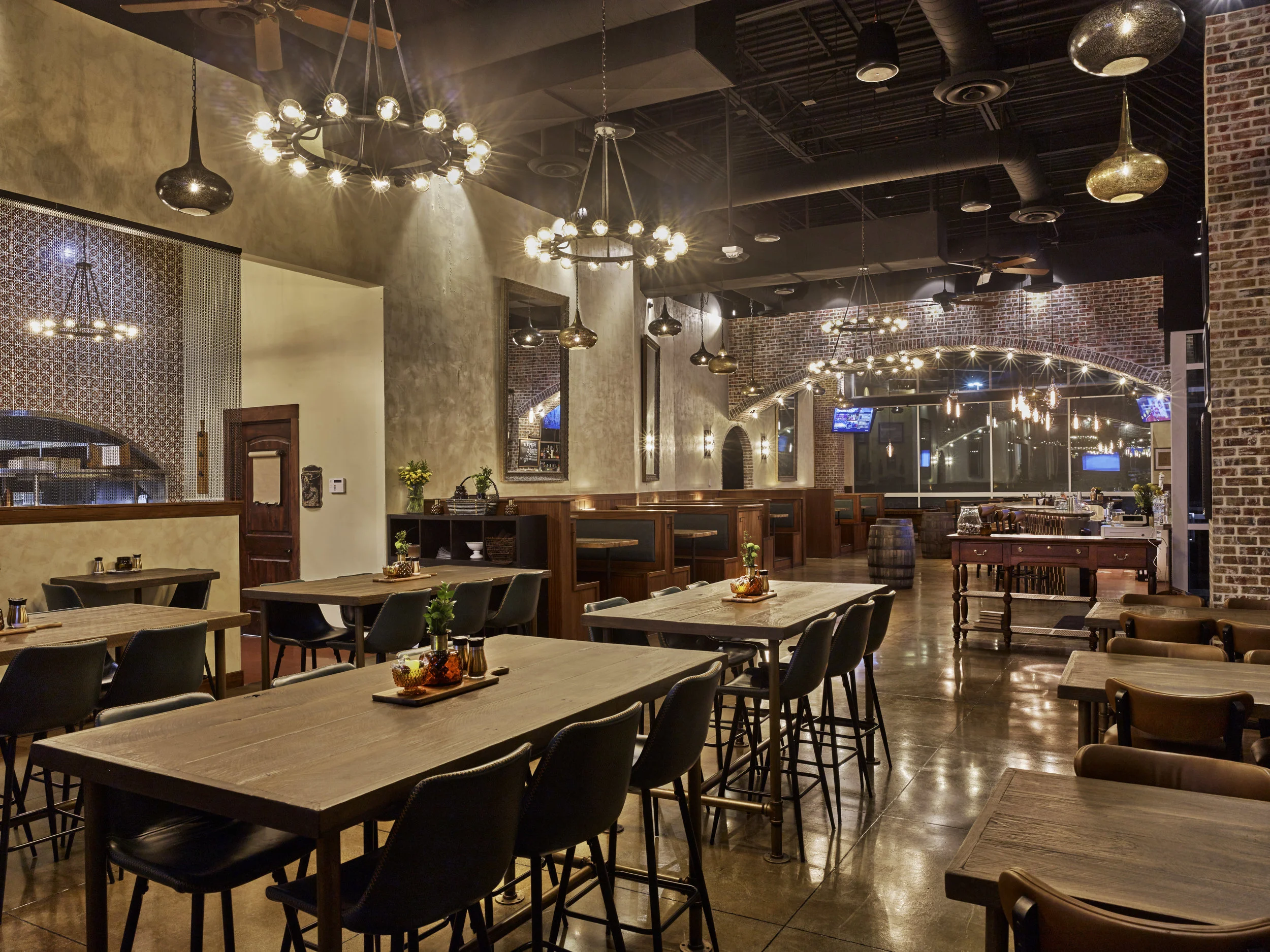 Neighborhood Spotlight Frankie's Uptown Downtown Summerlin — Zahler