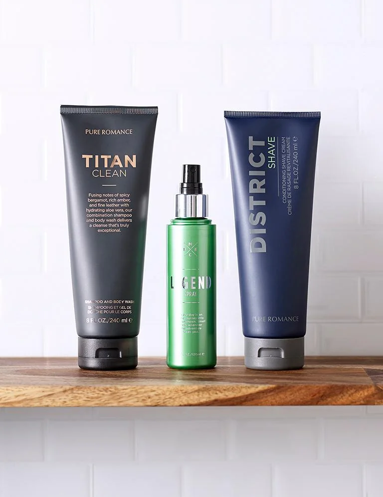 BathLine_Group_Shave_Spray_Clean_Shelf_Razor_1.jpg