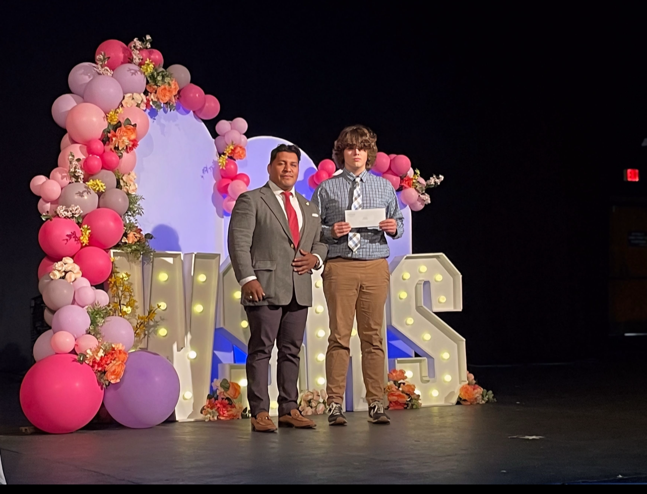 The Paramo Foundation presented its inaugural scholarship 