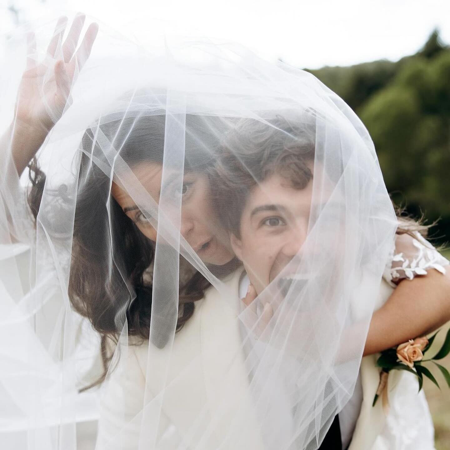 &ldquo;Couples who laugh together, last together.&rdquo; 
-Dr. John Gottman
According to those wise words, this couple is doing great! 😇🤪🥰
Photos @sambgphoto 
Real #wildflowerbride @abigail.n.benson 
#wildflowerbridal #ashevillebridalshop #ashevil