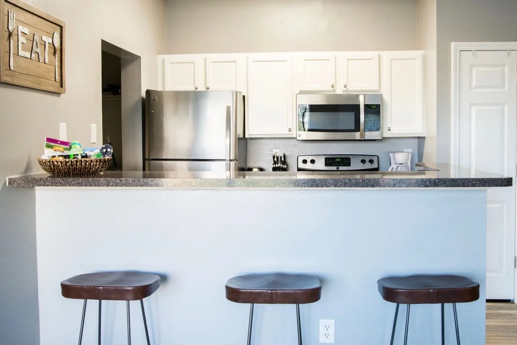 kitchen barstools.jpeg