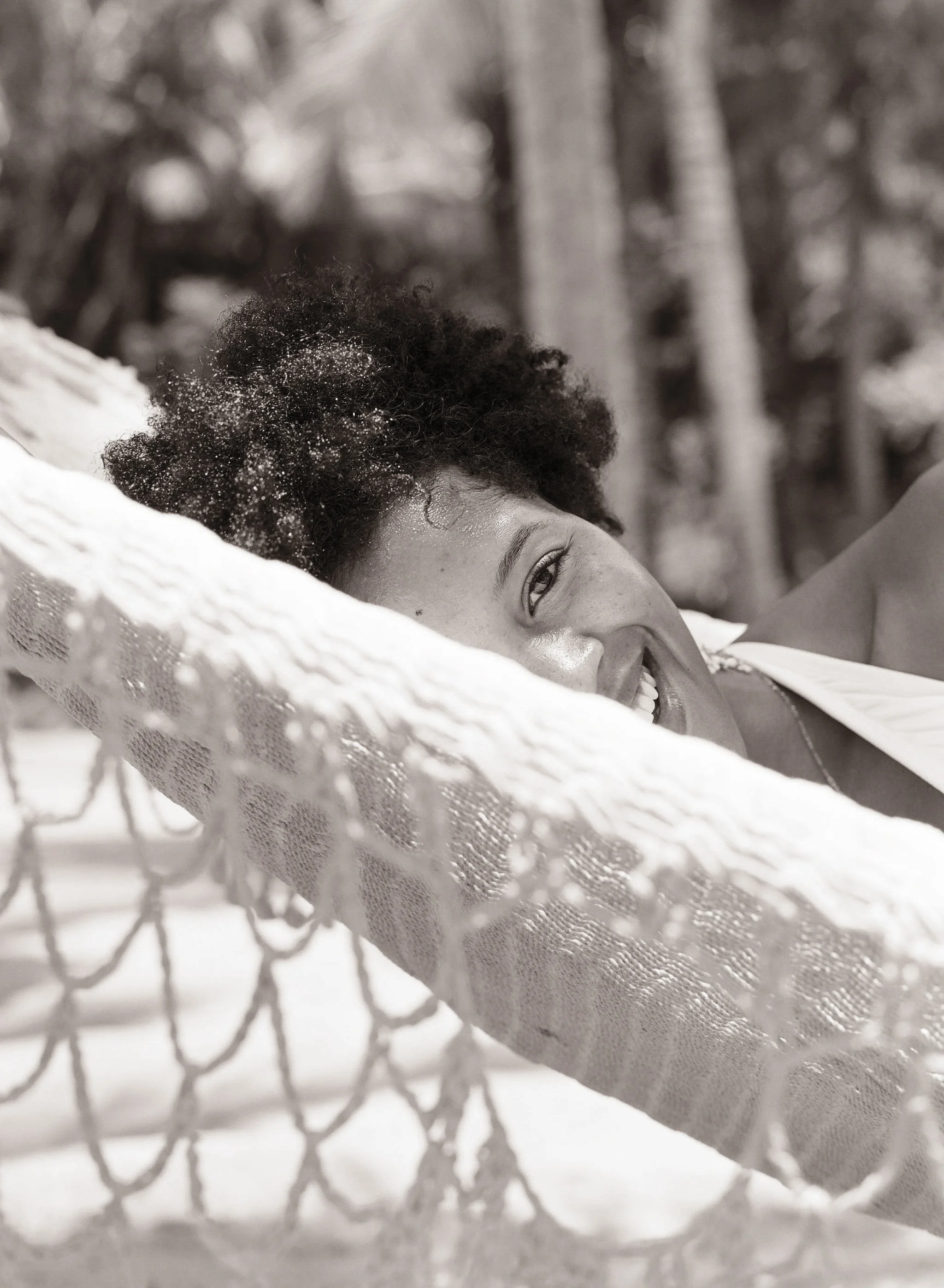 10b_careyes_elizabeth messina_favorites_0242_hammock.jpg