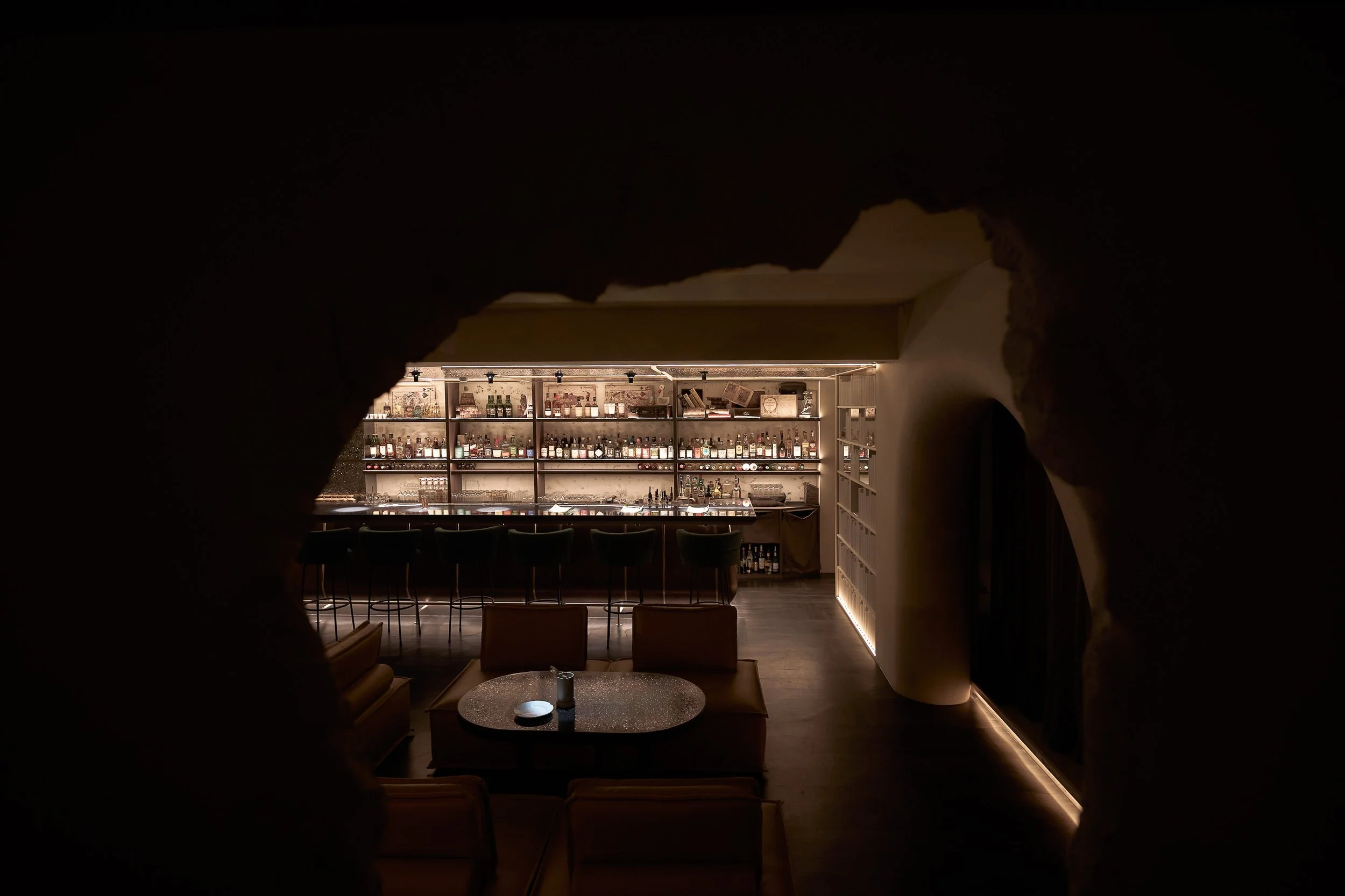 White_Book_ing_Bar-159.jpg