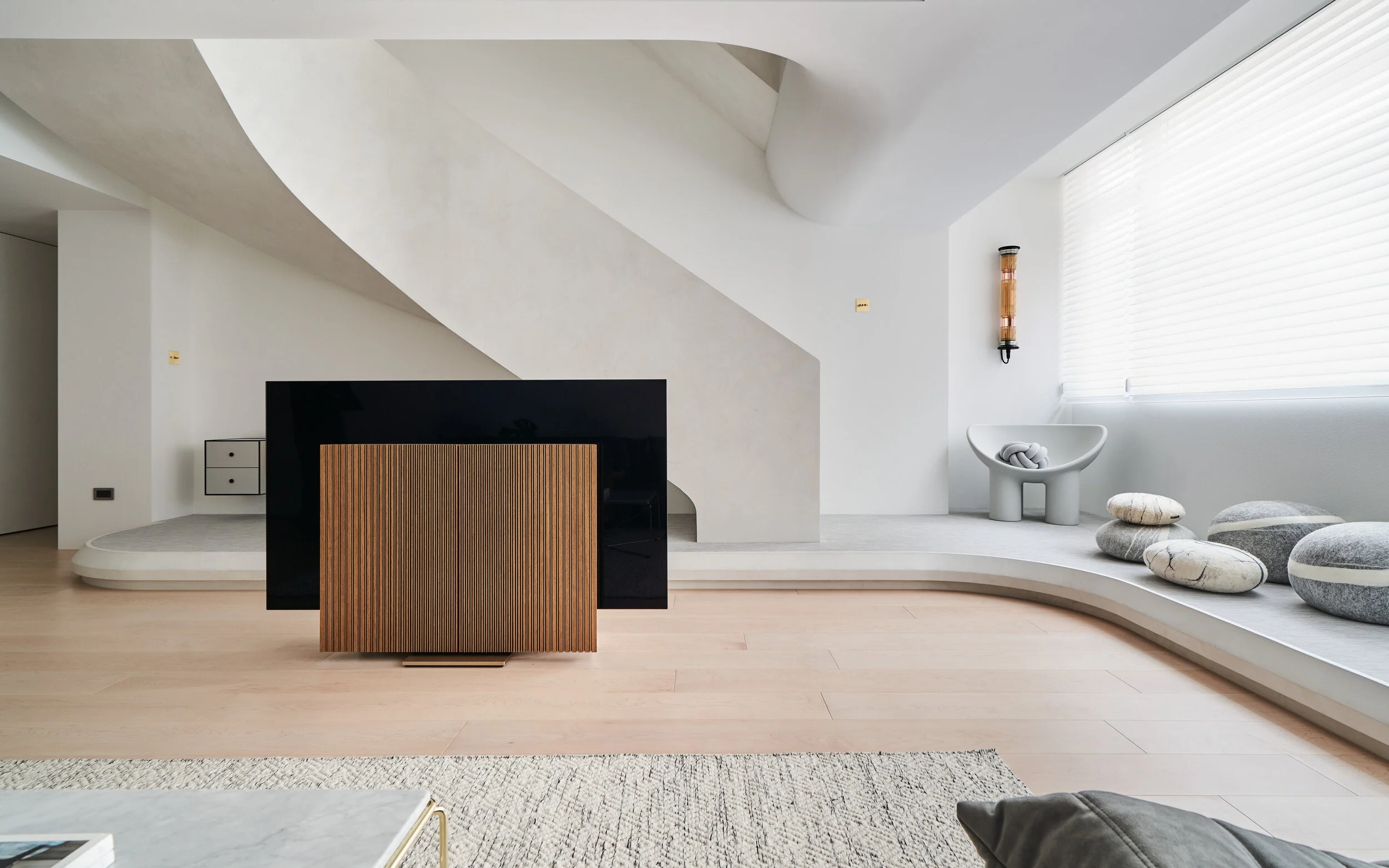 White x NORDIC_KL.Rd-132.jpg